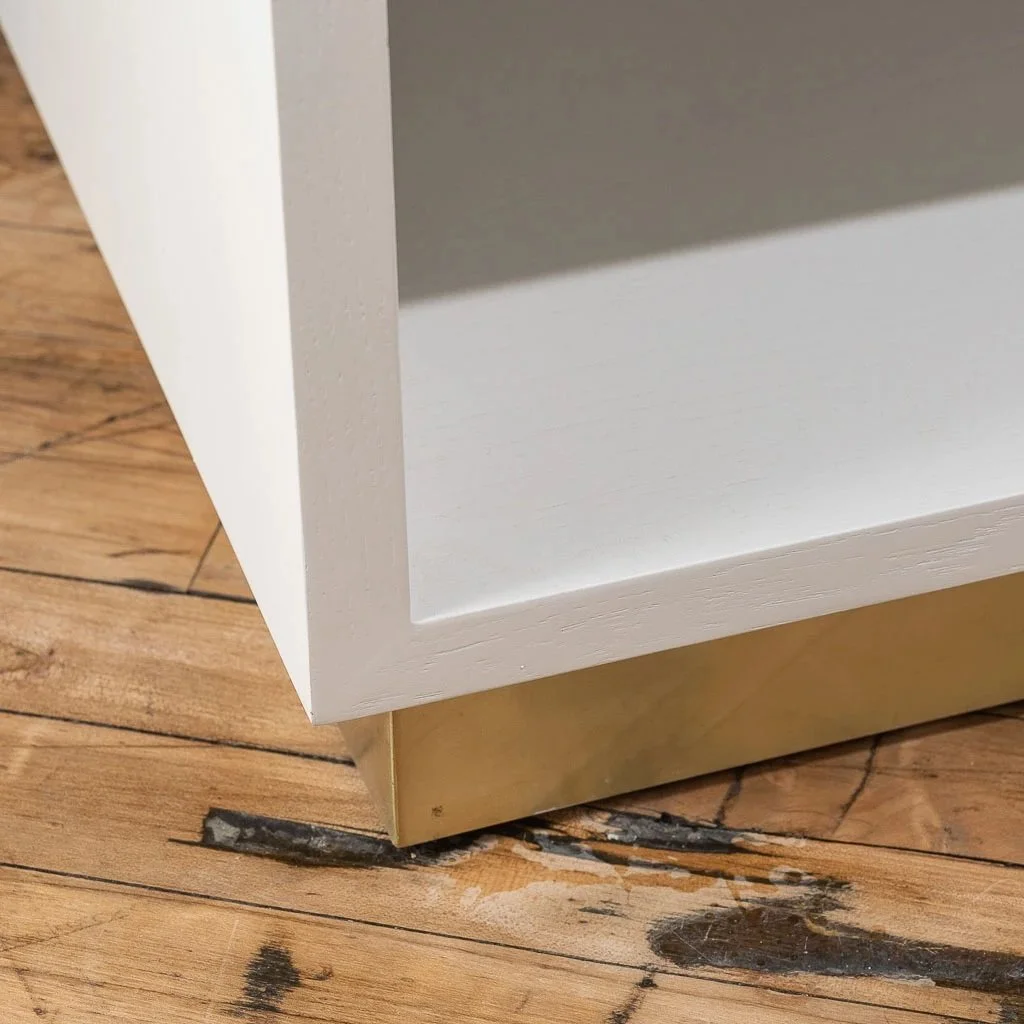 Omar-Bedside-Base-Detail-.jpg