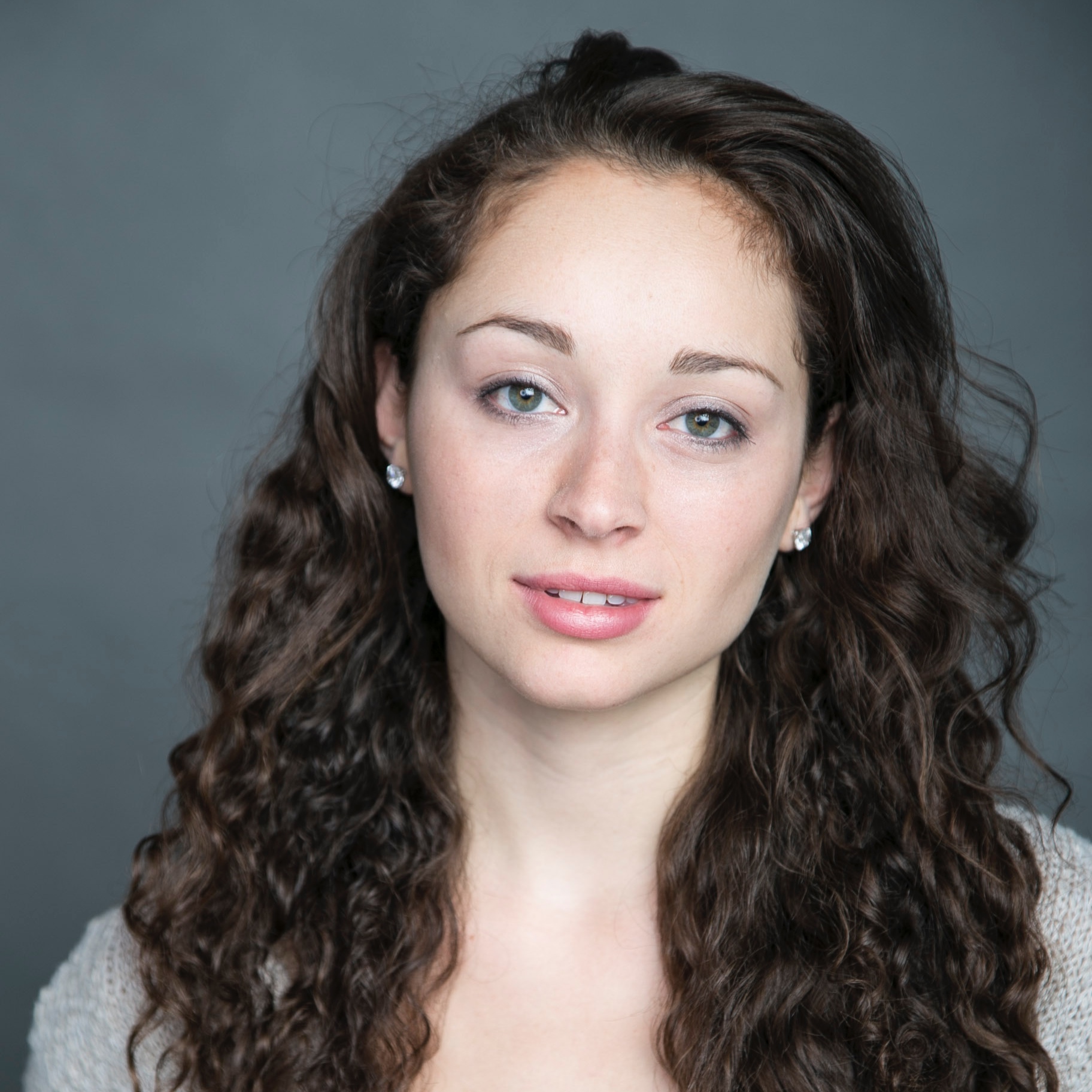 Thalia+K+Headshot.jpg