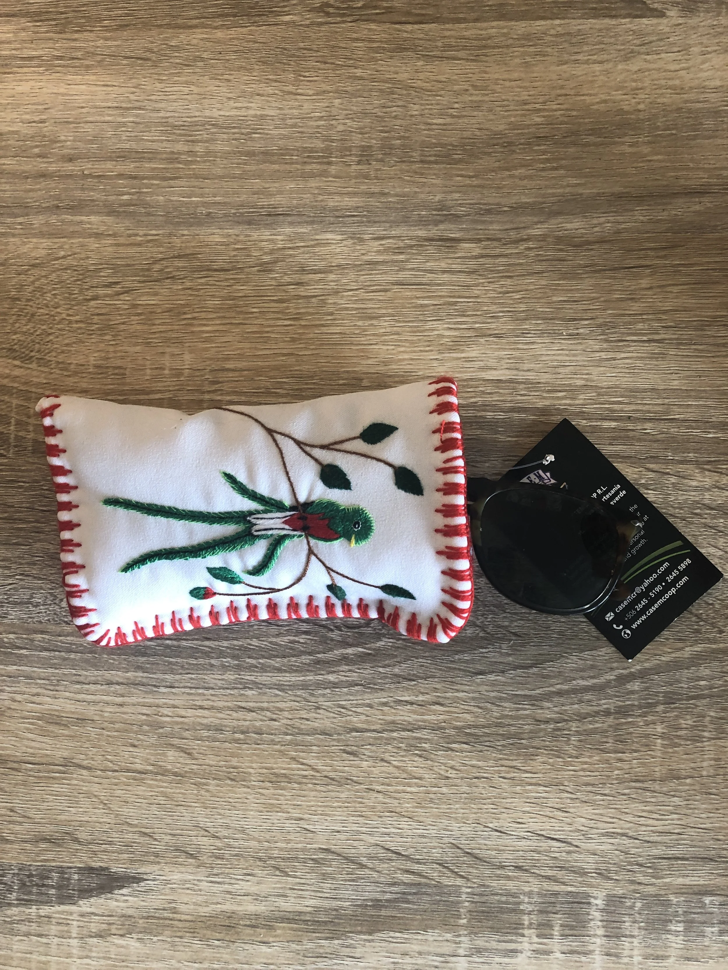 sunglass pouch white.JPG