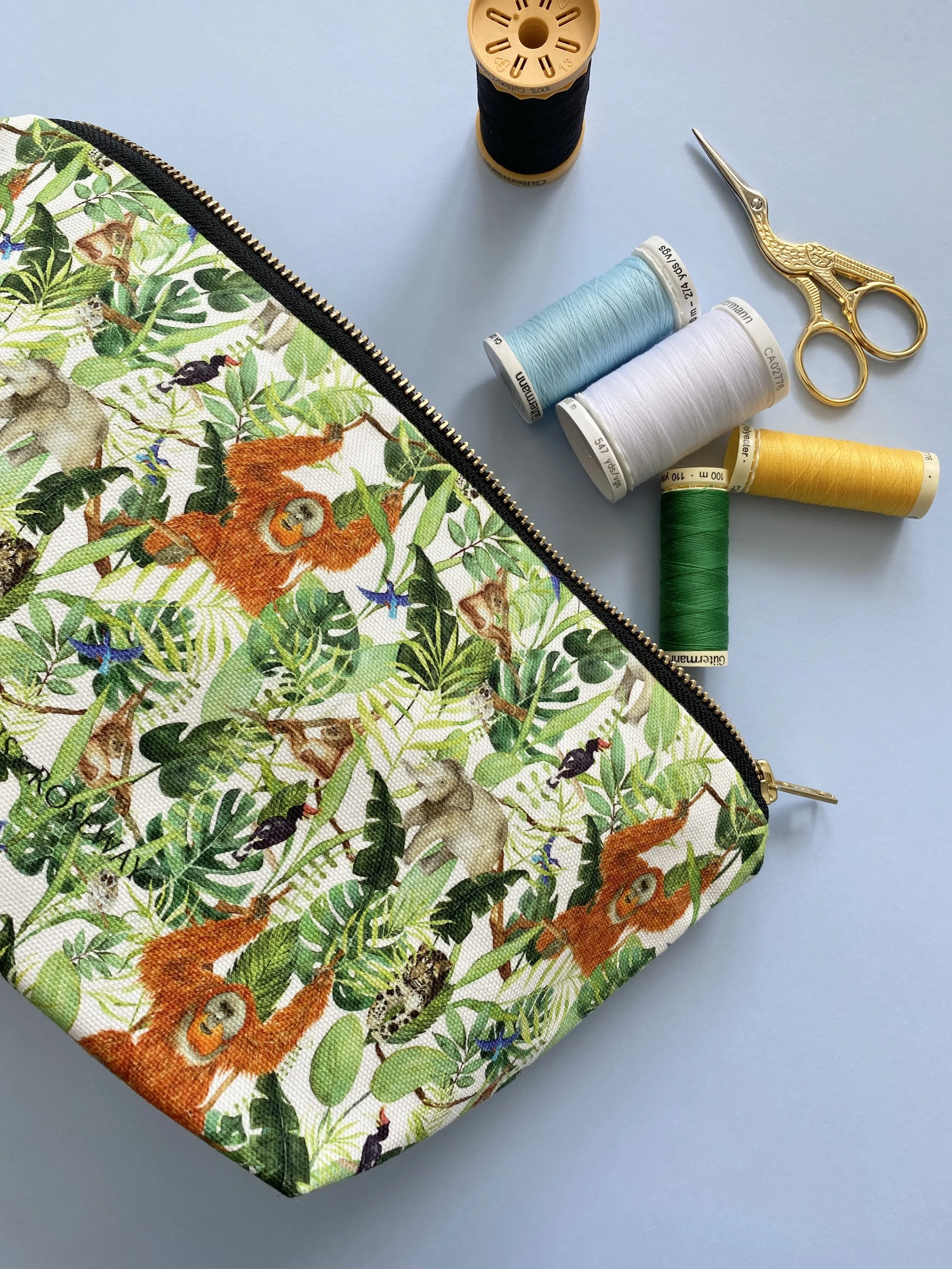 Borneo Rainforest Zip Bag