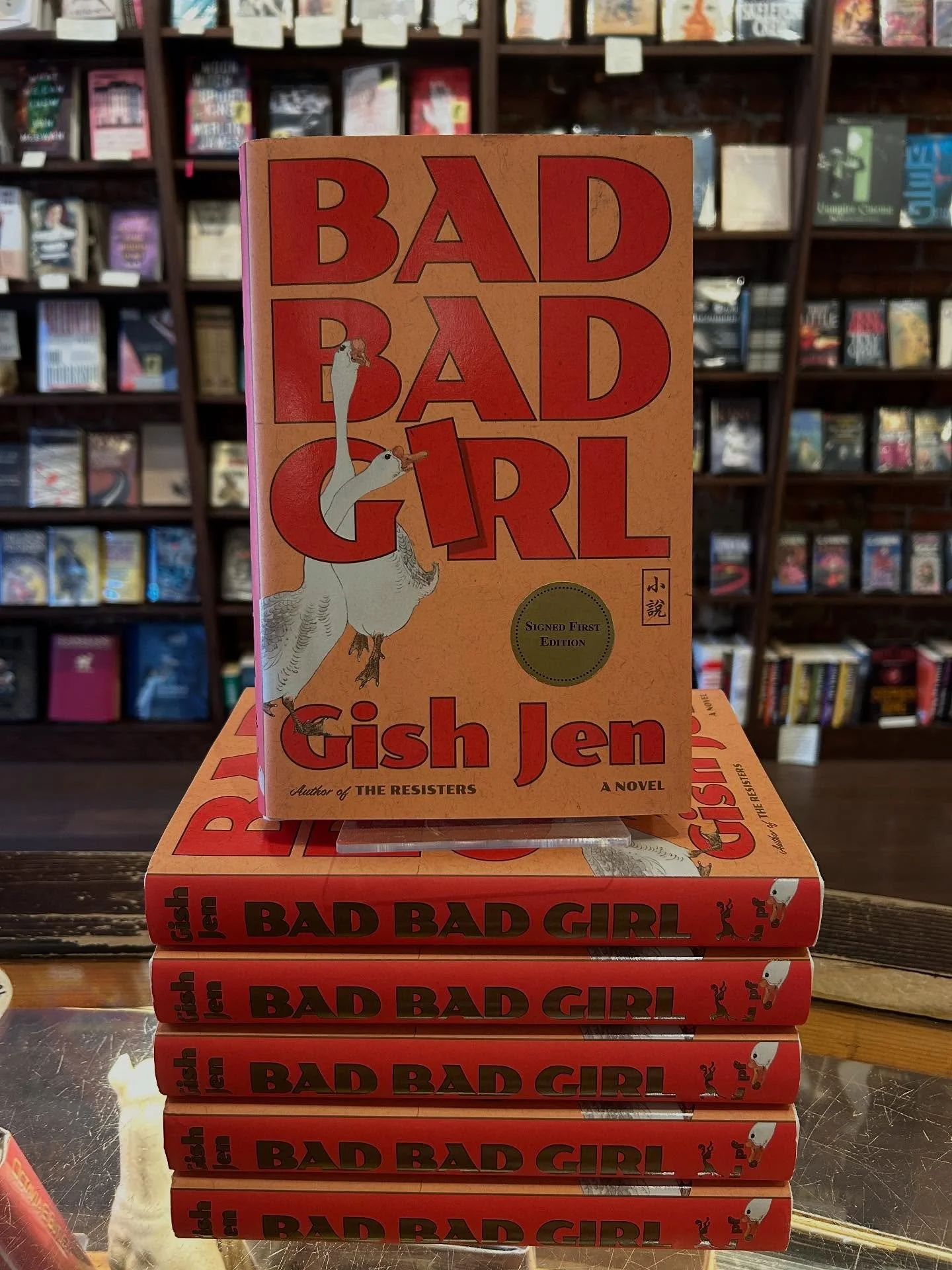 a new book Tuesday for the books over here 🏆 including some LCB faves like Hiromi Kawakami, Joe Hill, and Claire-Louise Bennett 🤘🤘🤘plus all of the Best American series are in! come by for a look! here til 9