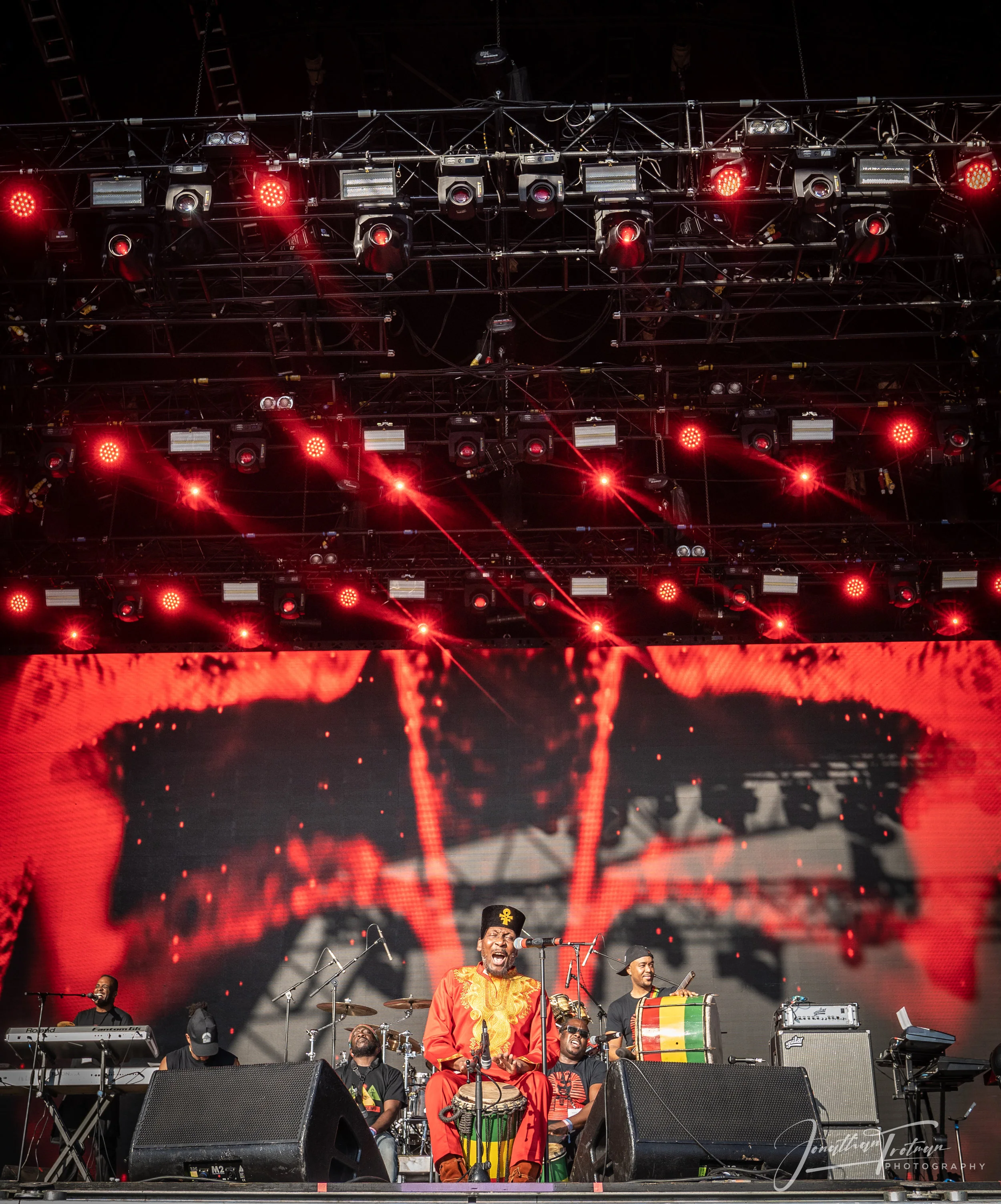 Jimmy Cliff 2019-09445.jpg