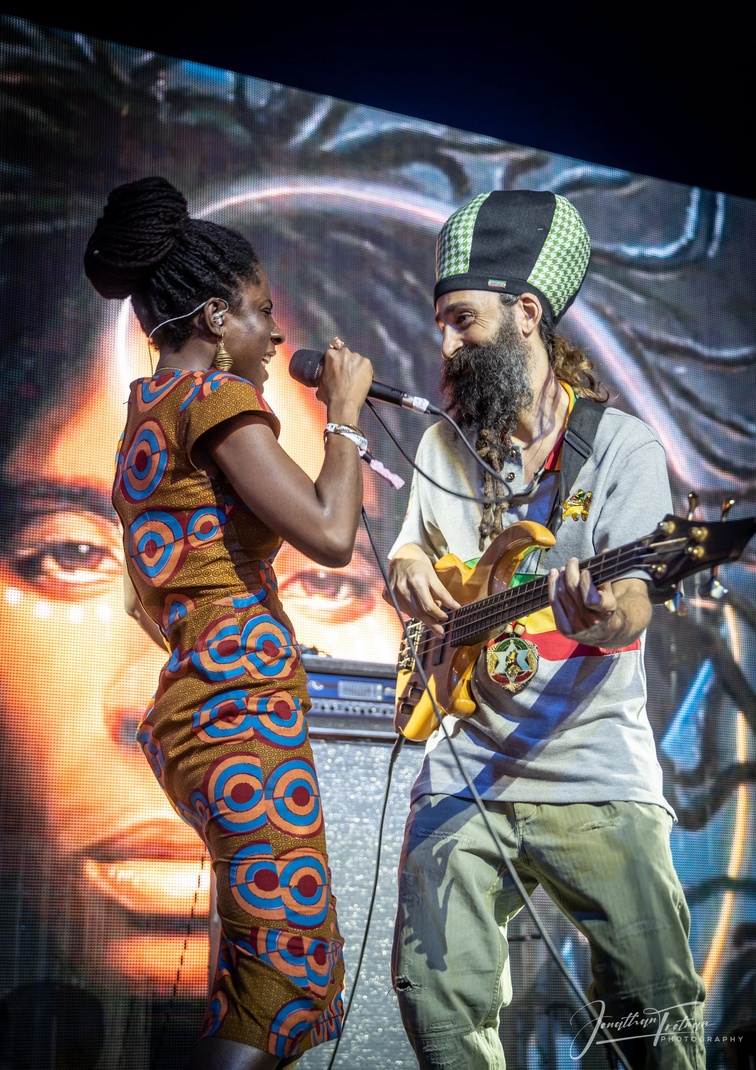 JAH9-07557-2.jpg