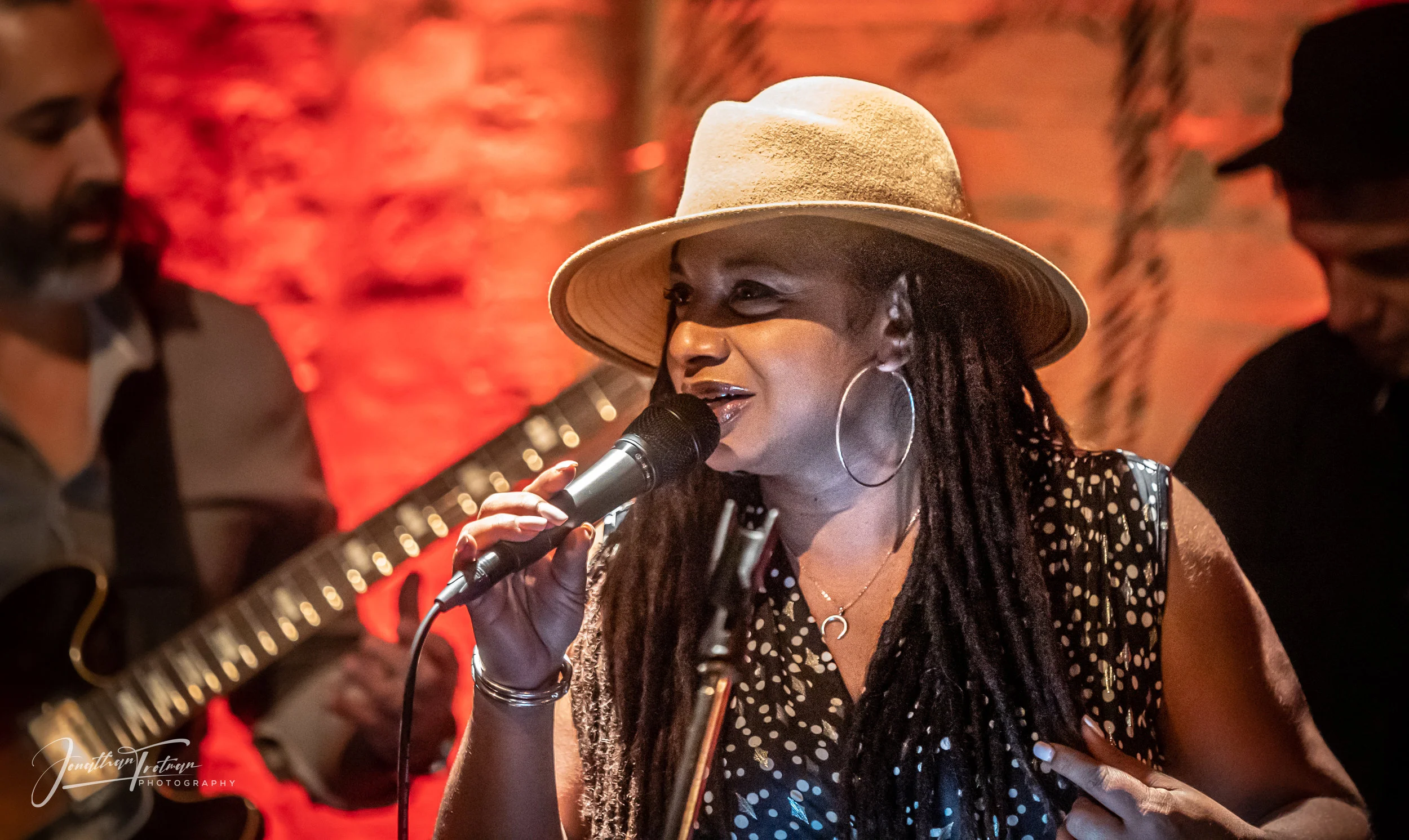 Imani and James Sept 2019-06730.jpg