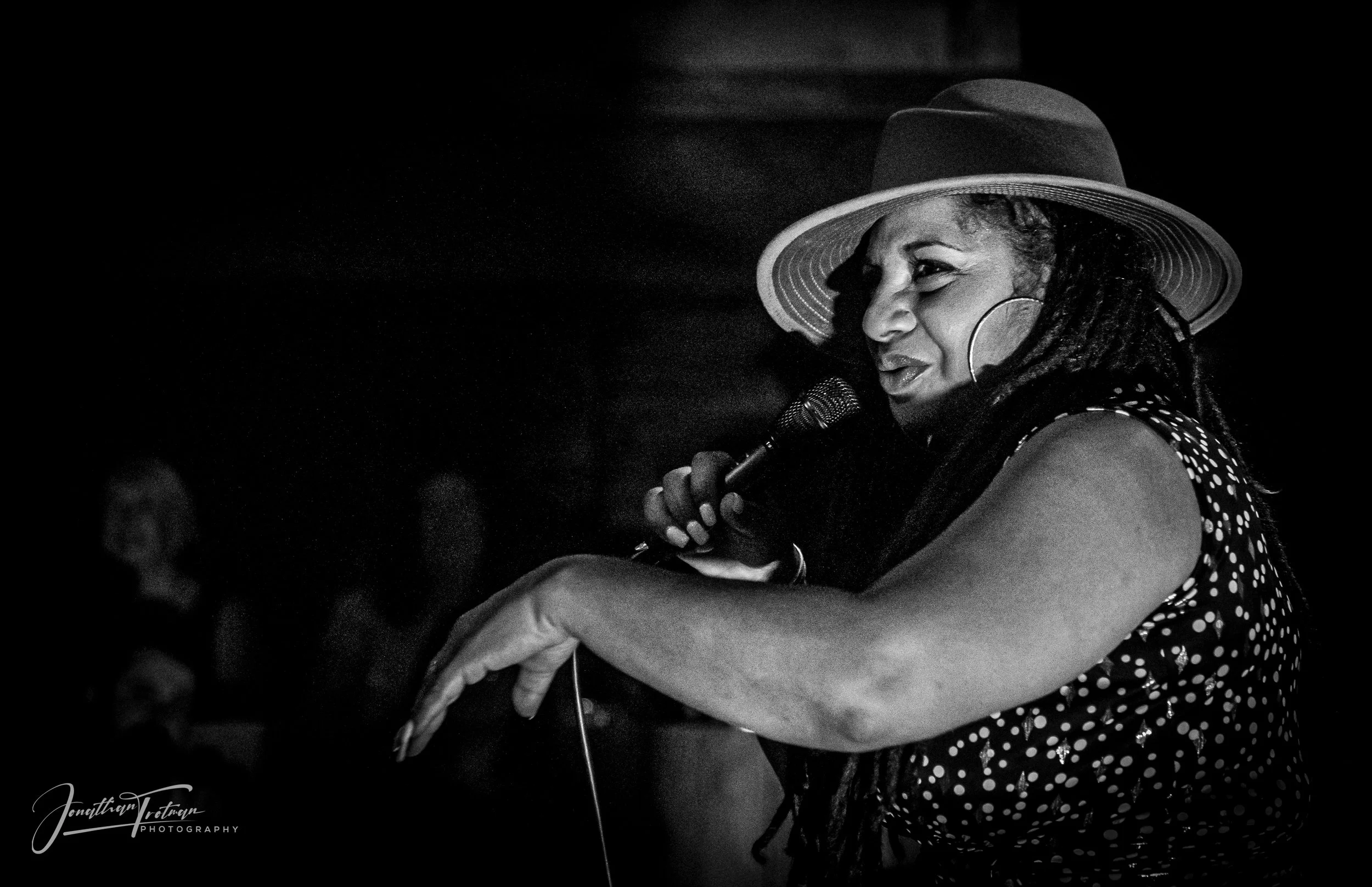 Imani and James Sept 2019-07166.jpg