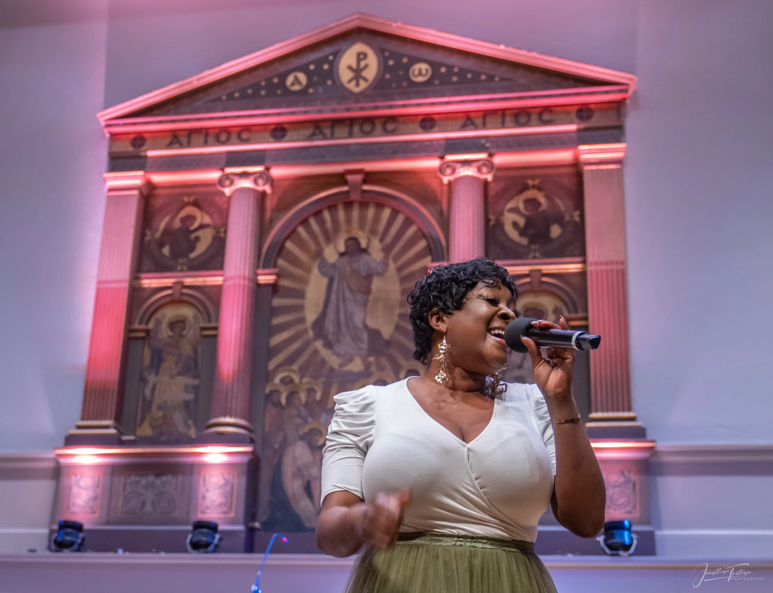 The Renewal Choir 2019-293.jpg