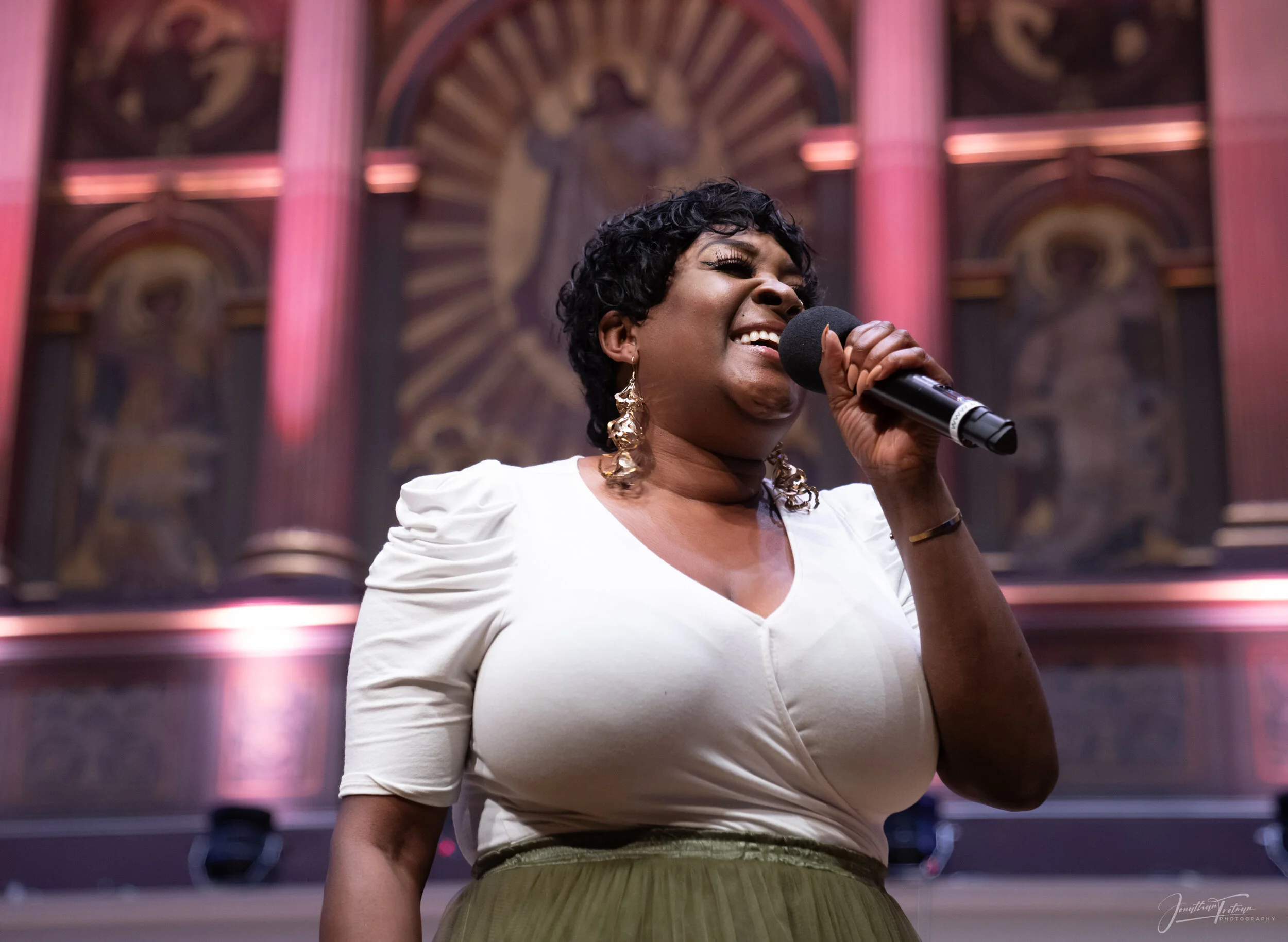 The Renewal Choir 2019-296.jpg