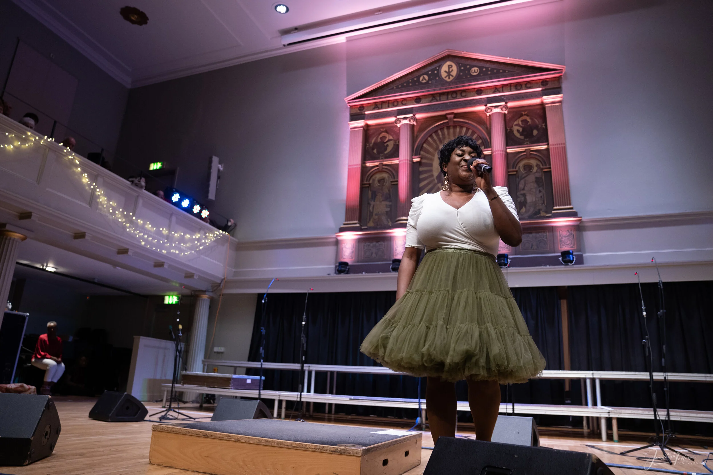 The Renewal Choir 2019-304.jpg