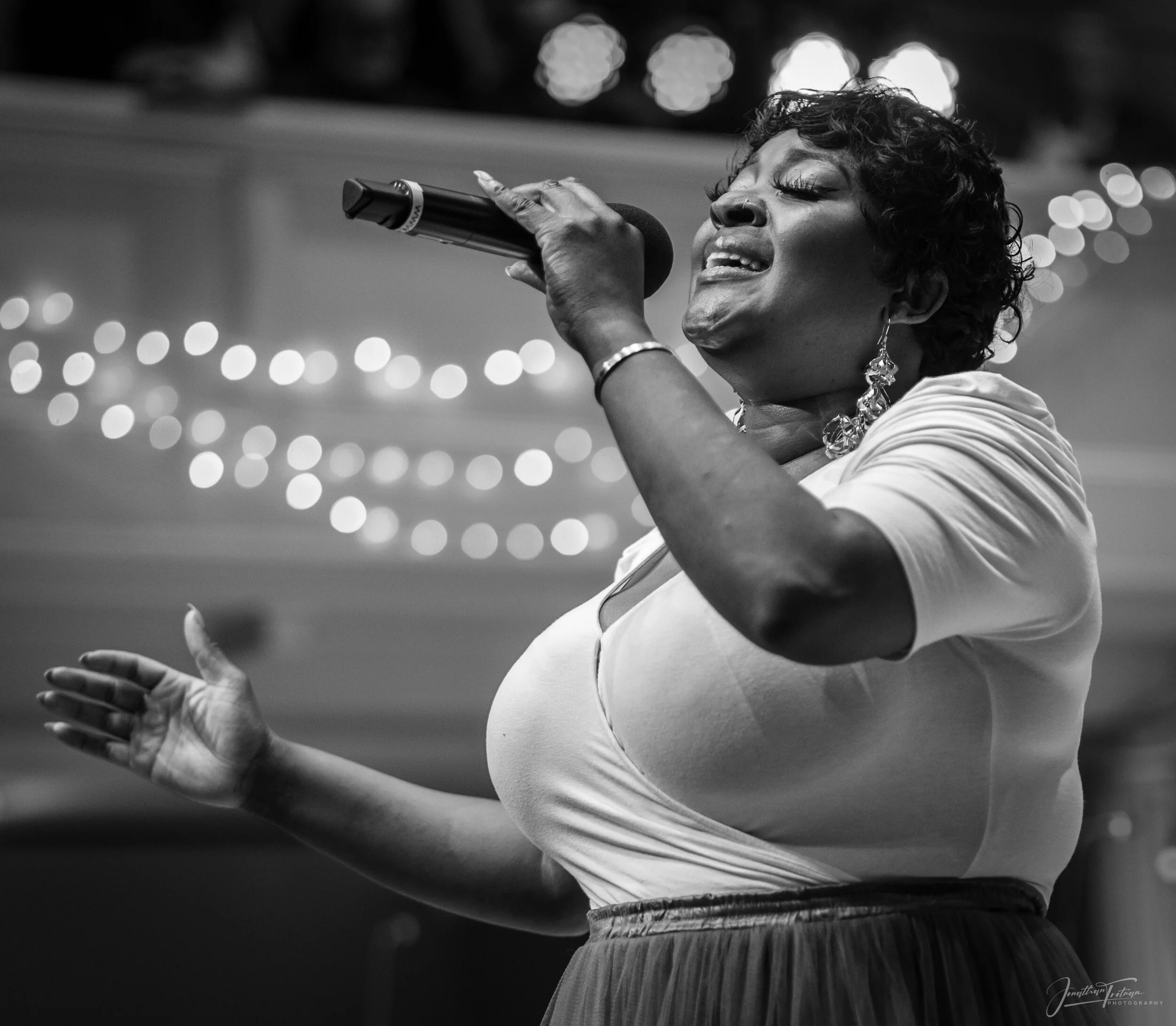 The Renewal Choir 2019-321.jpg