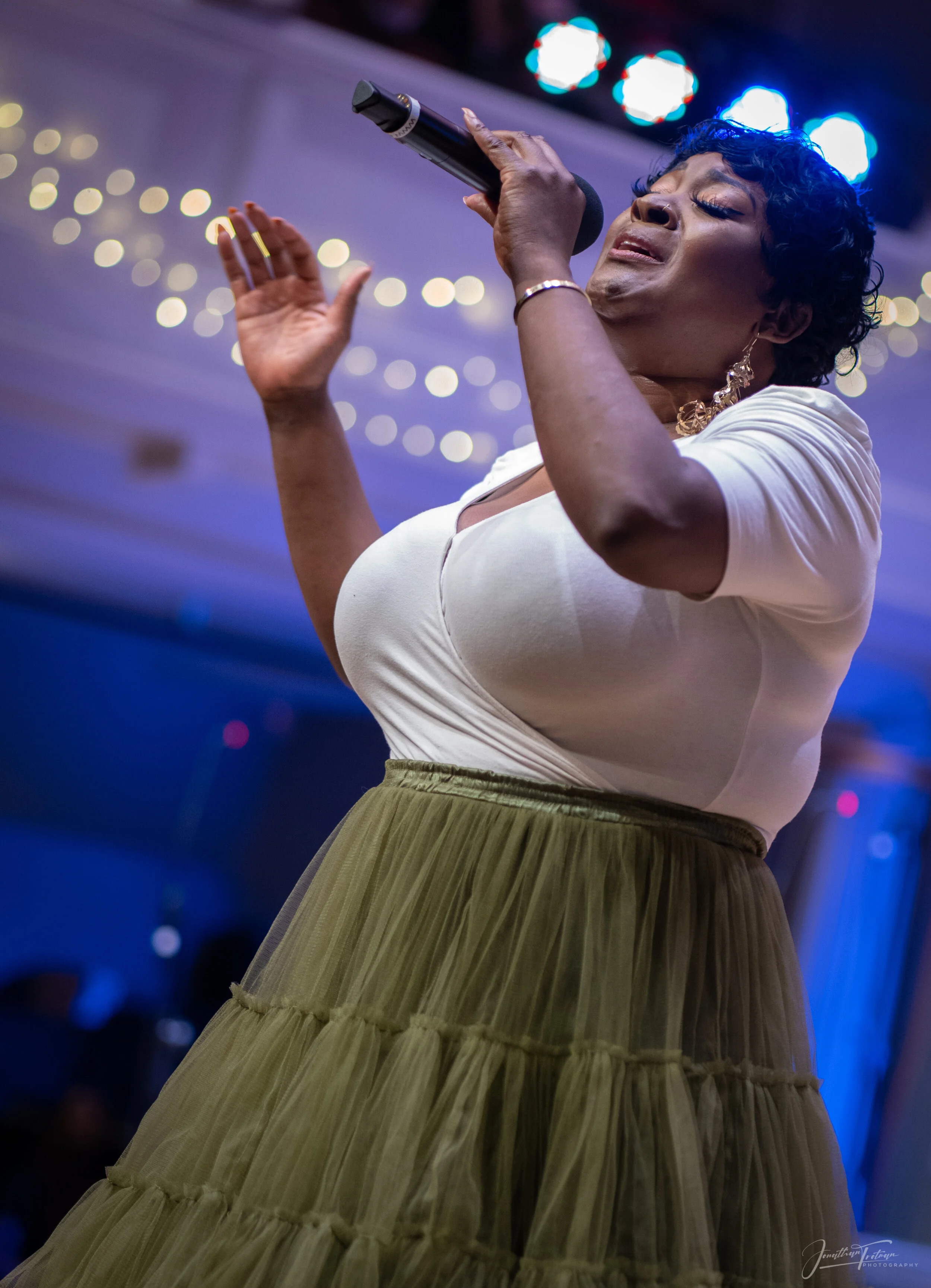 The Renewal Choir 2019-324.jpg