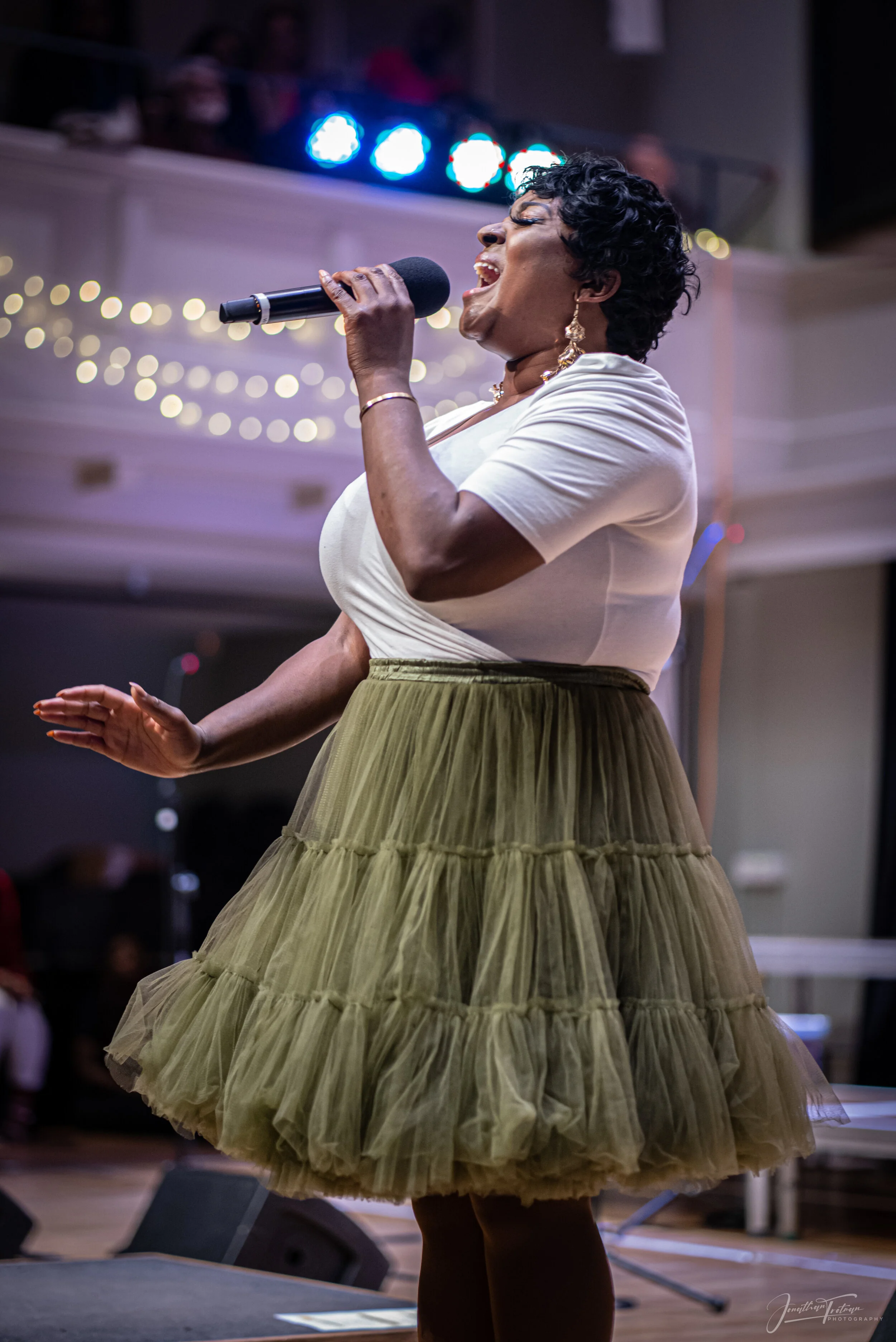 The Renewal Choir 2019-351.jpg