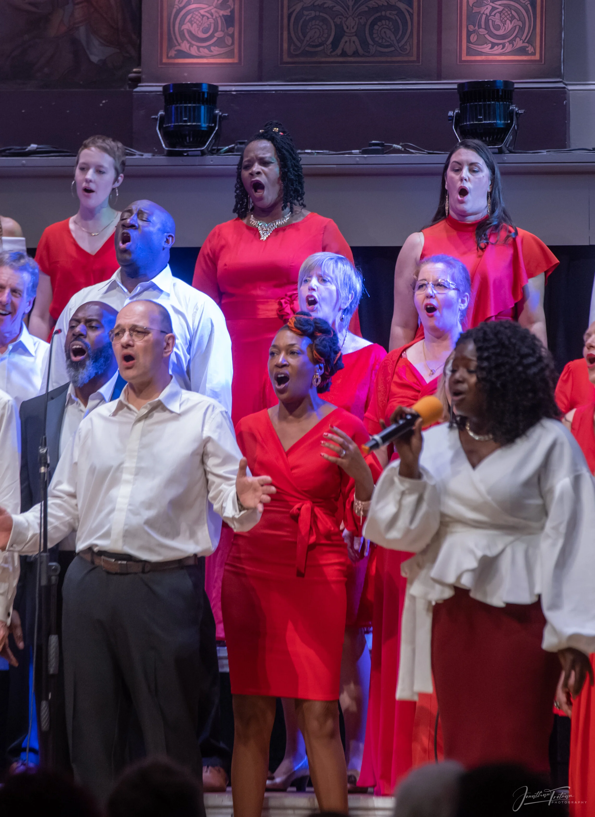 The Renewal Choir 2019-515.jpg