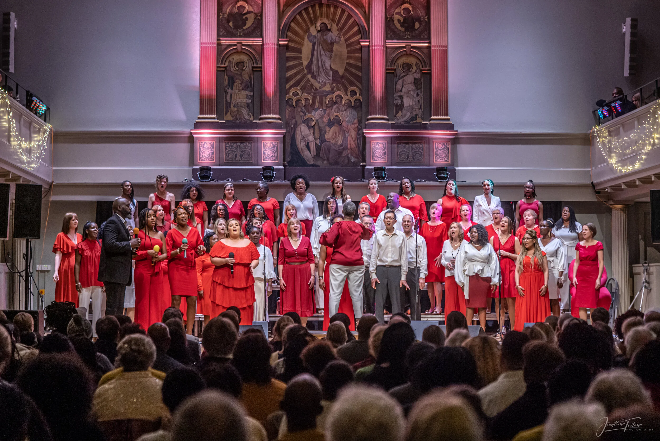 The Renewal Choir 2019-534.jpg
