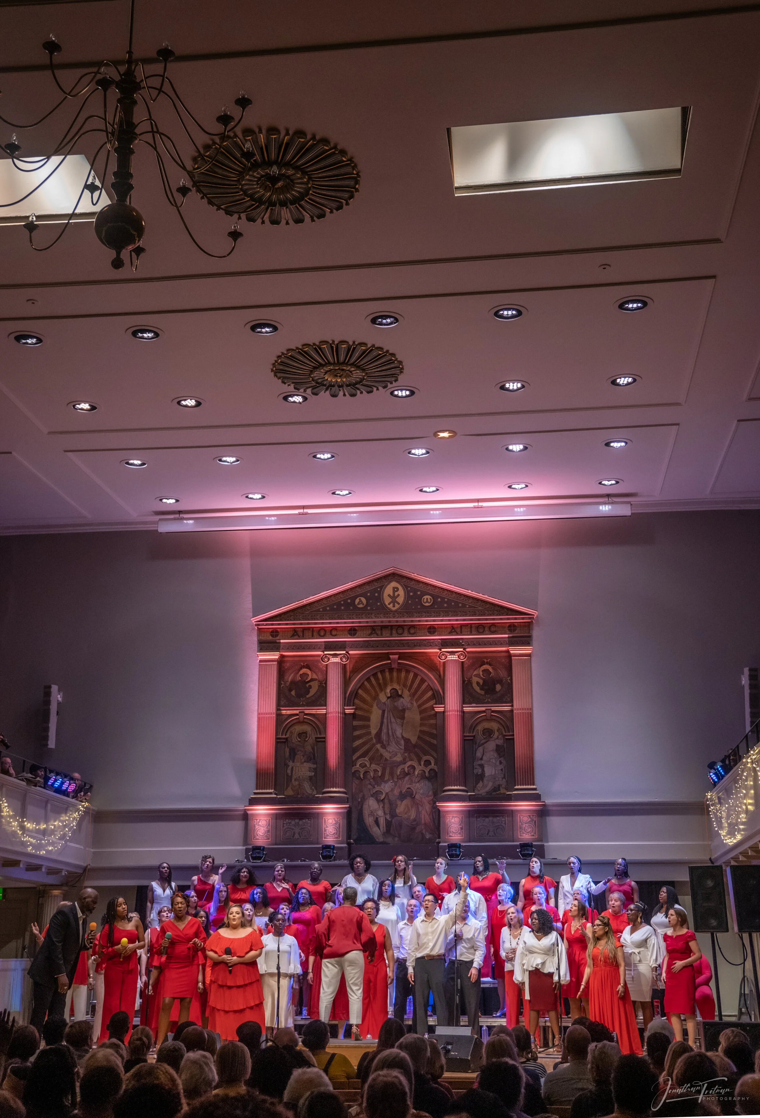 The Renewal Choir 2019-556.jpg