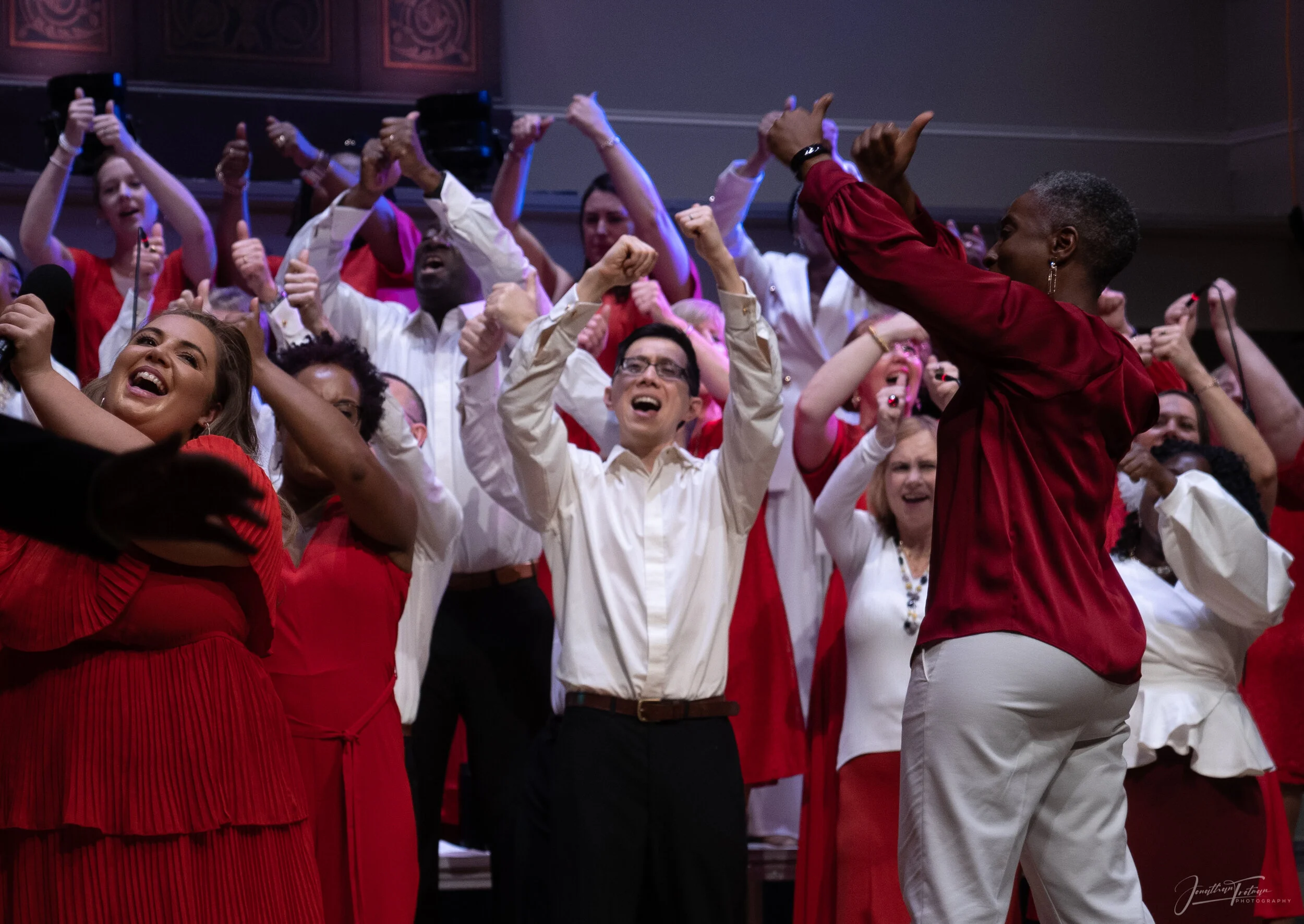 The Renewal Choir 2019-593.jpg