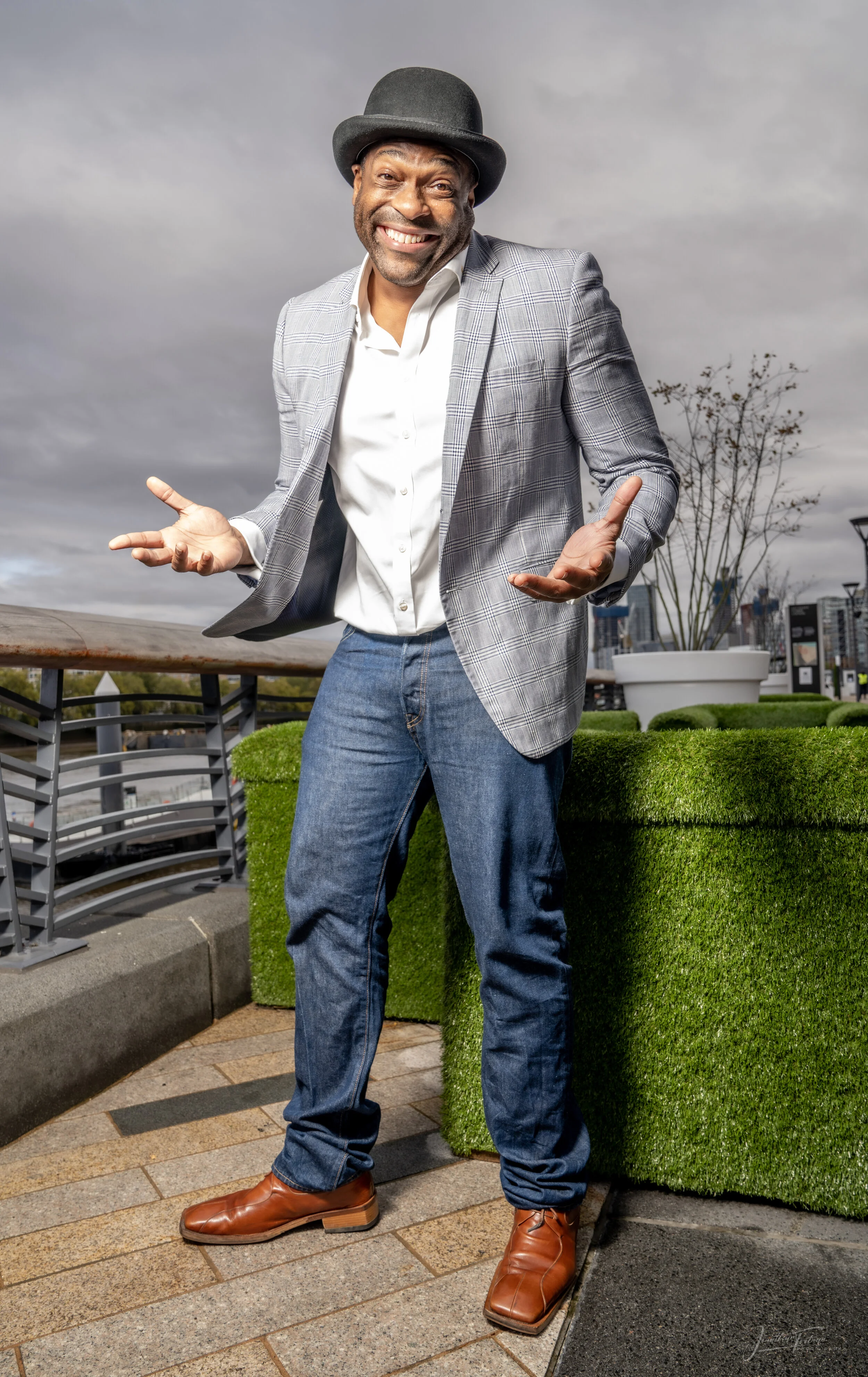 Stephen J creative edit-17.JPG