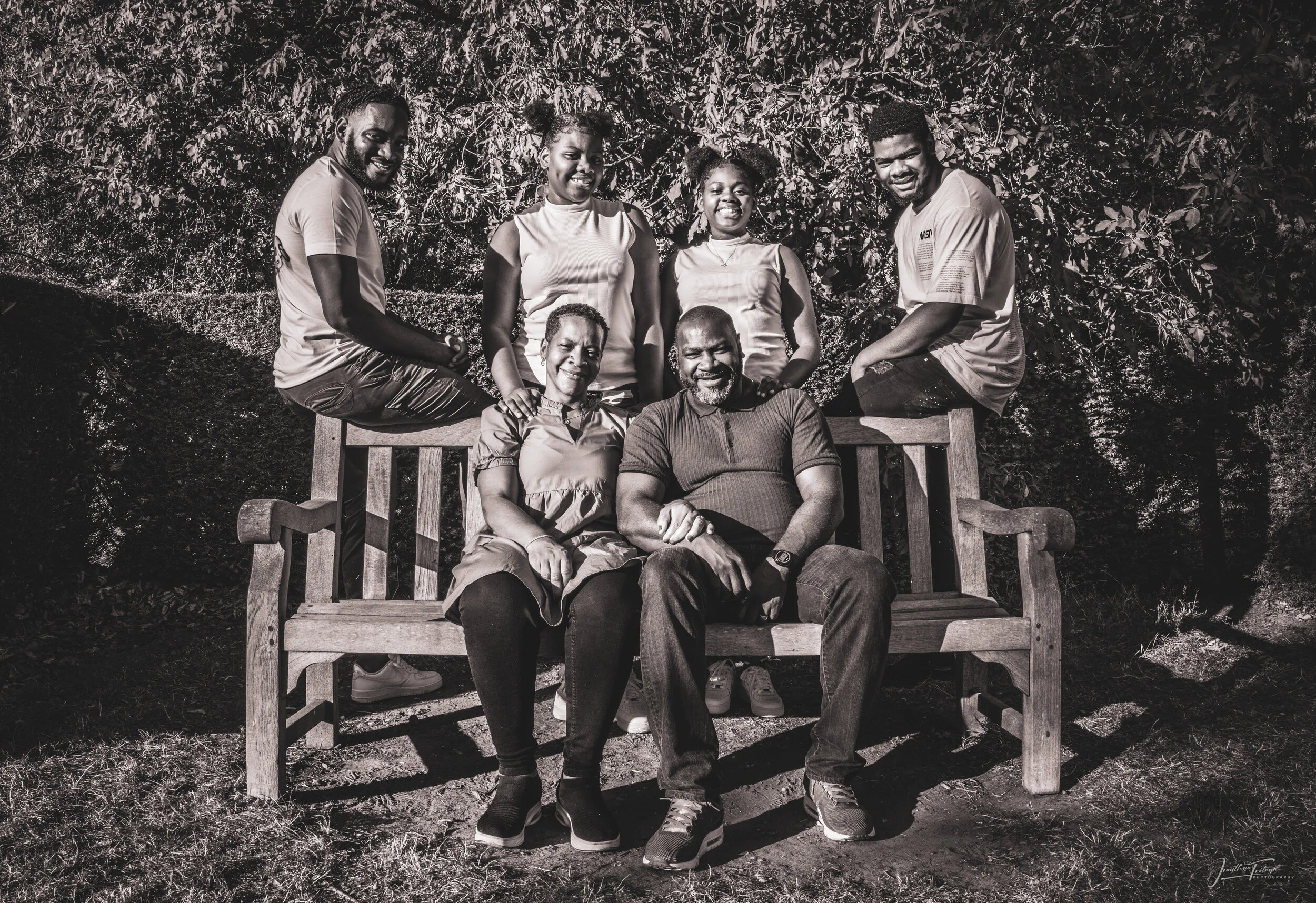 Patrick Medley and Fam 2020_Brown-9.JPG