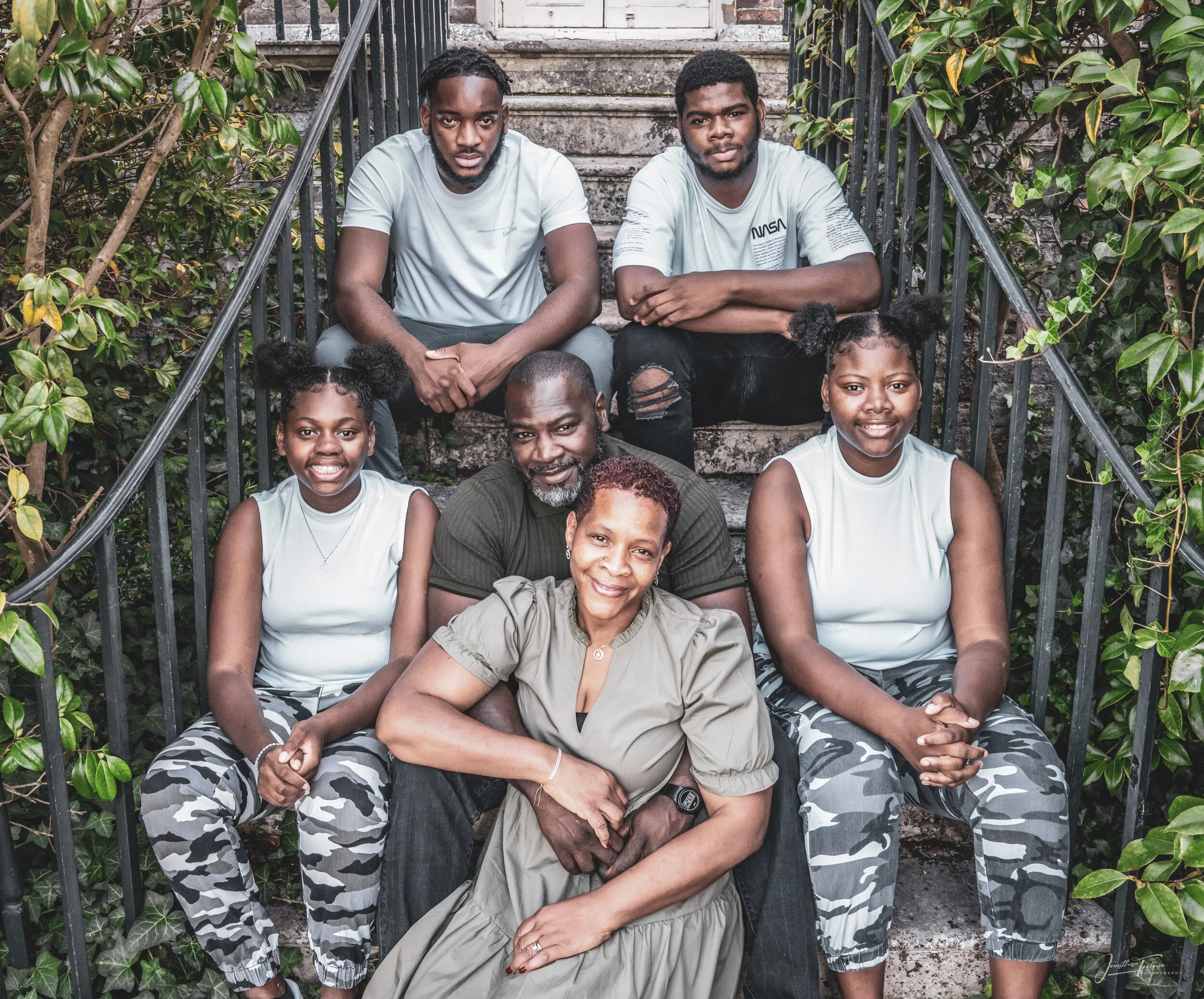 Patrick Medley and Fam 2020_Brown-69.JPG