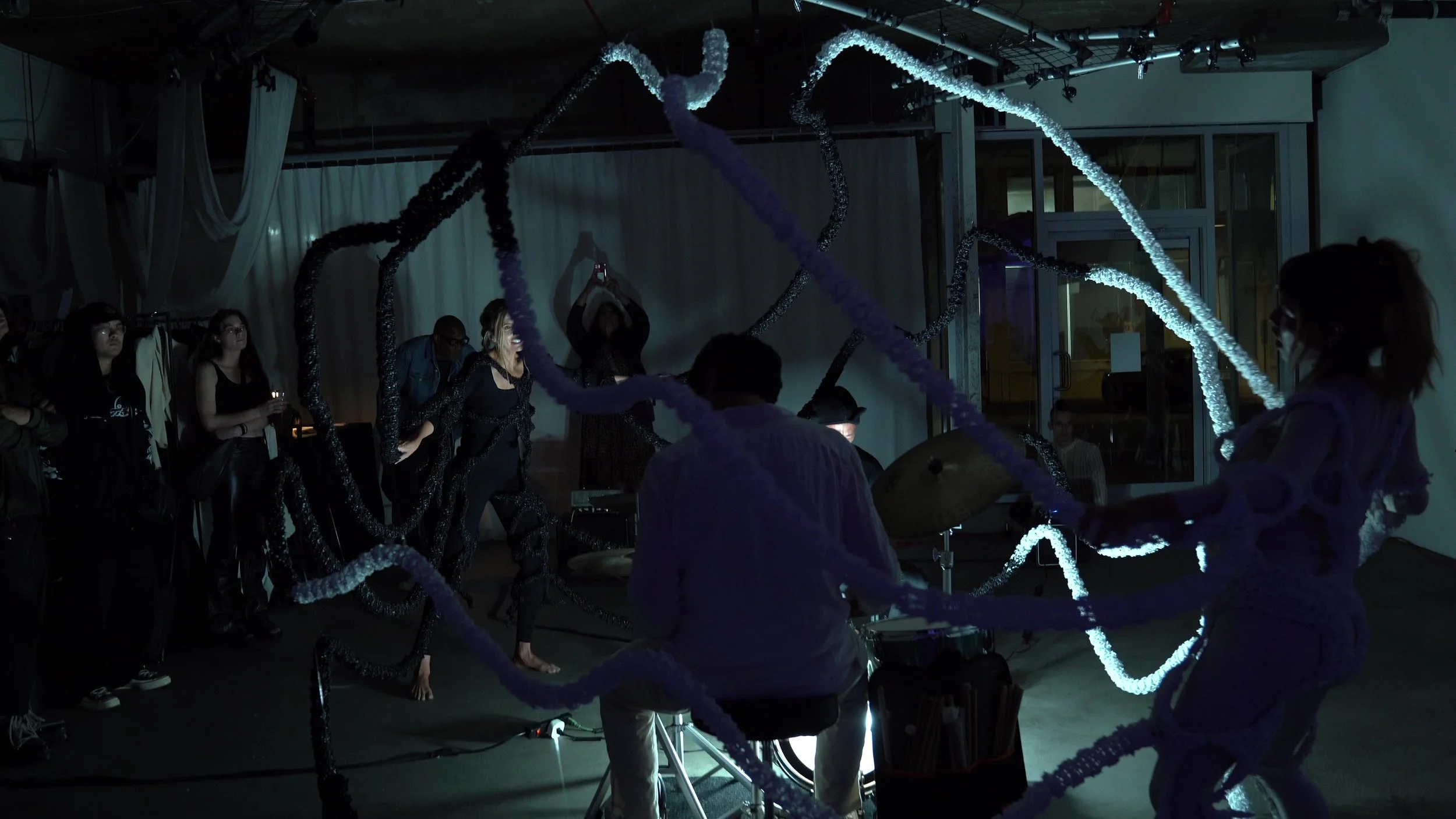 P9++ - frame at 1m11s.jpg