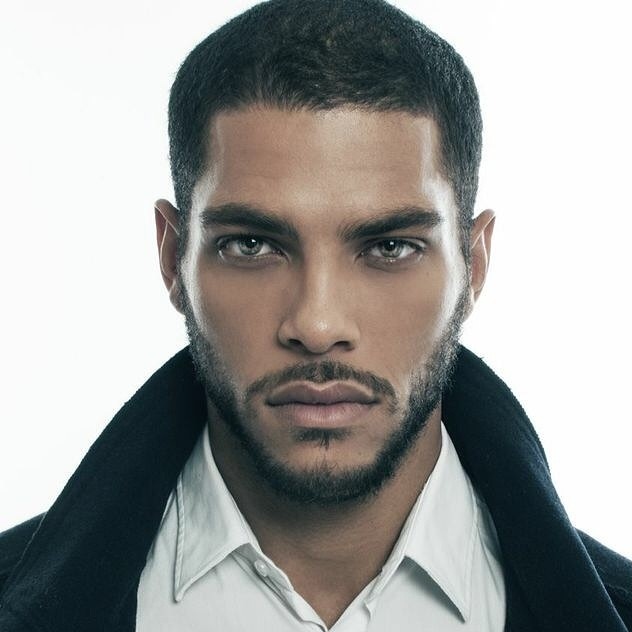 OUR INTERVIEW WITH MODEL ISHA BLAAKER