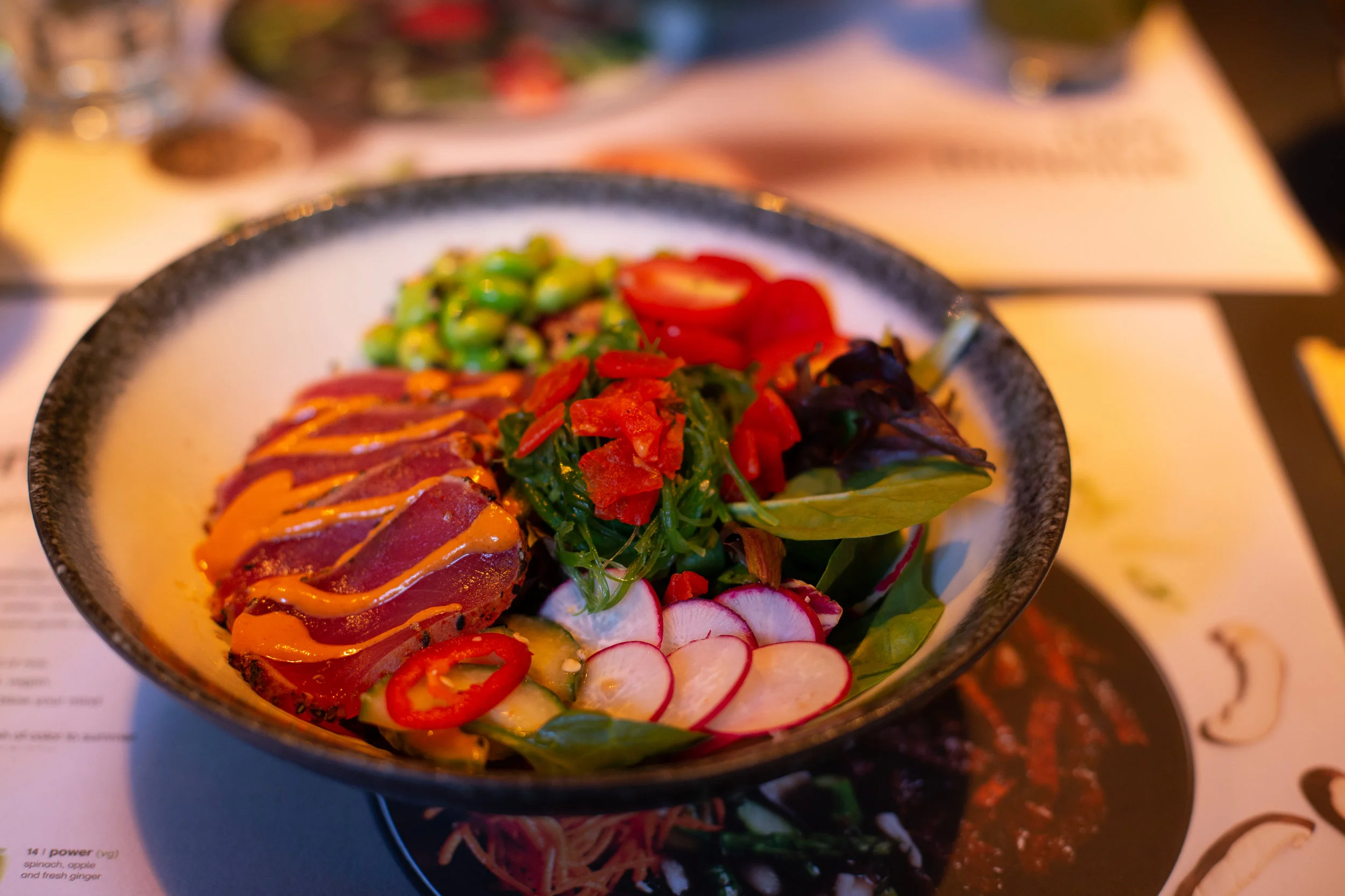 Average Socialite had the pleasure of trying wagamama’s nama spicy tuna bowl! | Photo: Lucas Hoeffel for Average Socialite