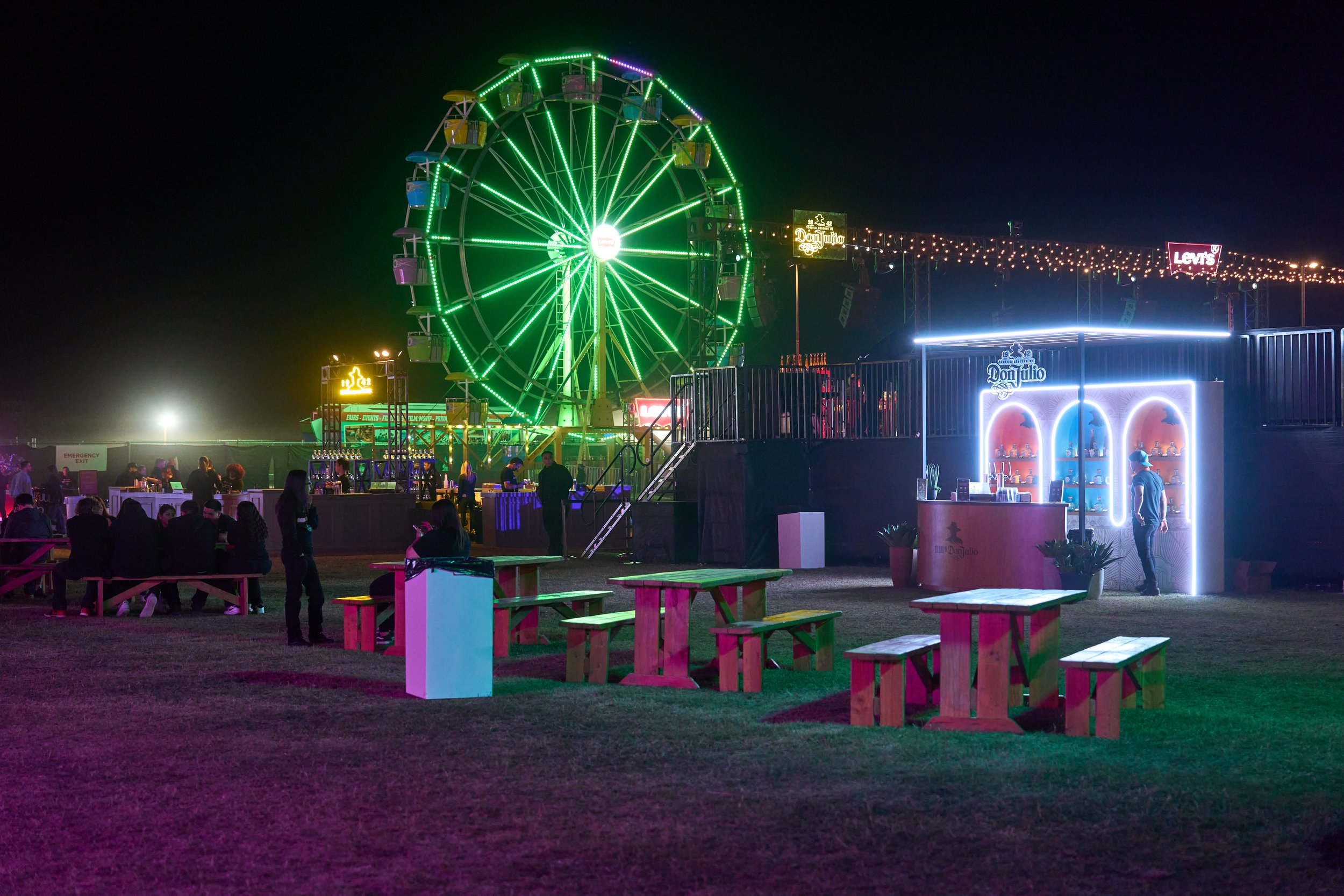 20230415_NeonCarnival_Atmosphere_AP_089.jpg