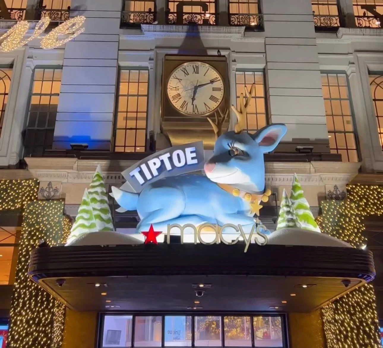 HERALD SQUARE HOLIDAY MARKET, NYC