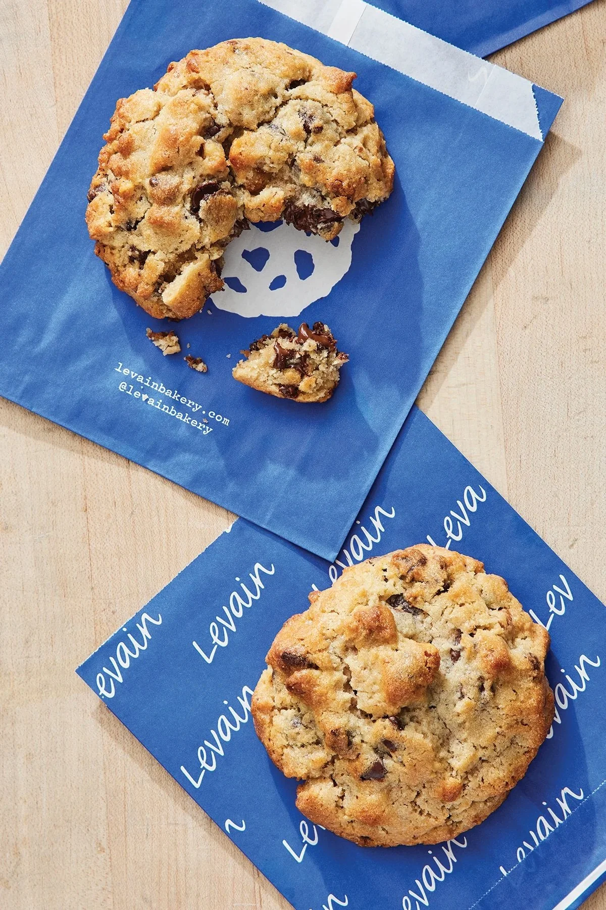  LEVAIN BAKERY CELEBRATES NYC MARATHON FINISHERS WITH A FREE COOKIE, NYC