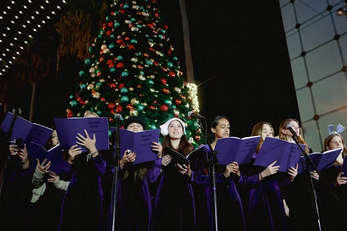 SANTA MONICA TREE LIGHTING CEREMONY, LA