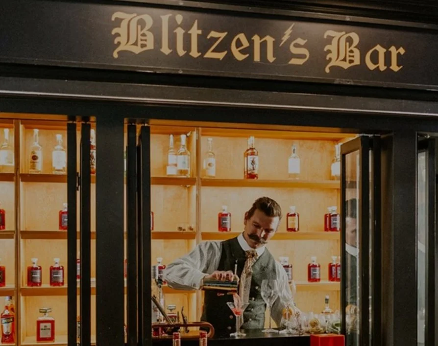 BLITZEN'S BAR AT WESTFIELD, LA