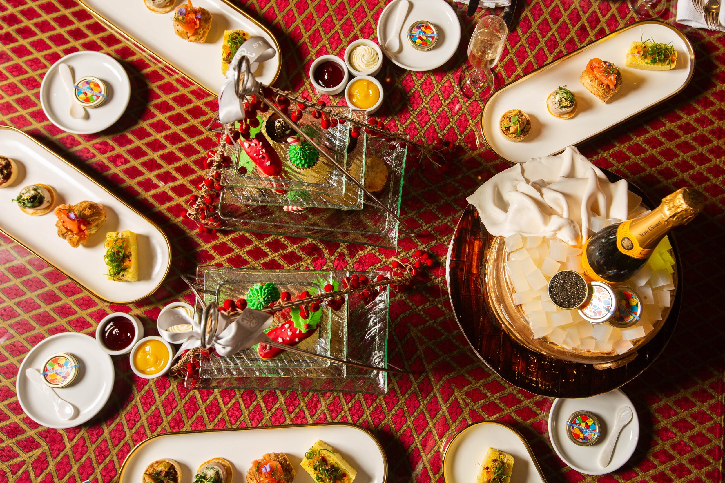 CHAMPAIGN &amp; CAVIAR HOLIDAY AFTERNOON TEA AT THE ST. REGIS, DC