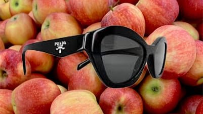 PRADA POP-UP NEWSSTAND