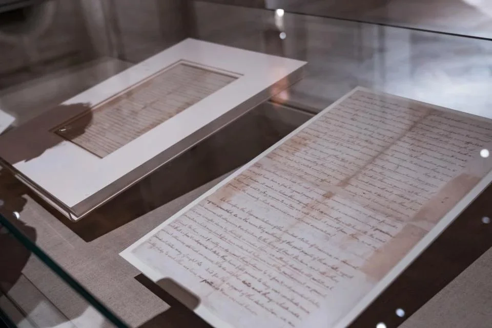 DECLARATION OF INDEPENDENCE ON VIEW AT NYPL, NYC