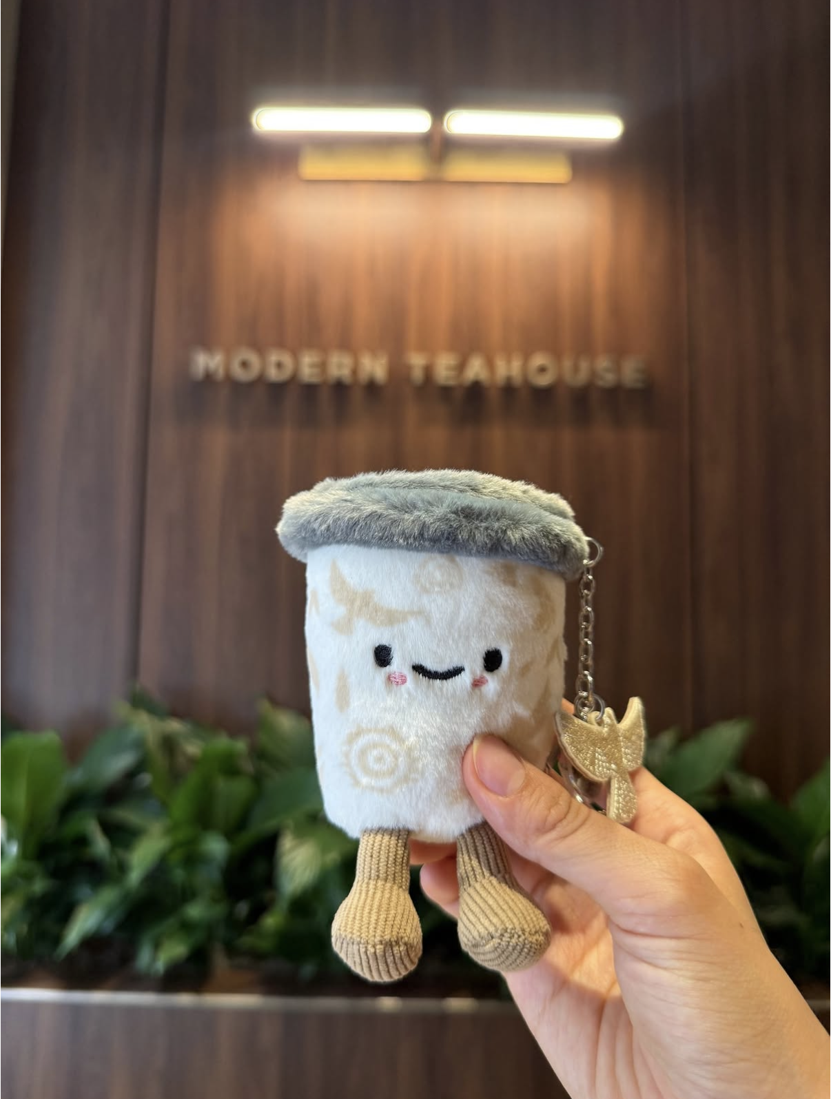 GRAND OPENING OF CHAGEE IN GLENDALE, LA