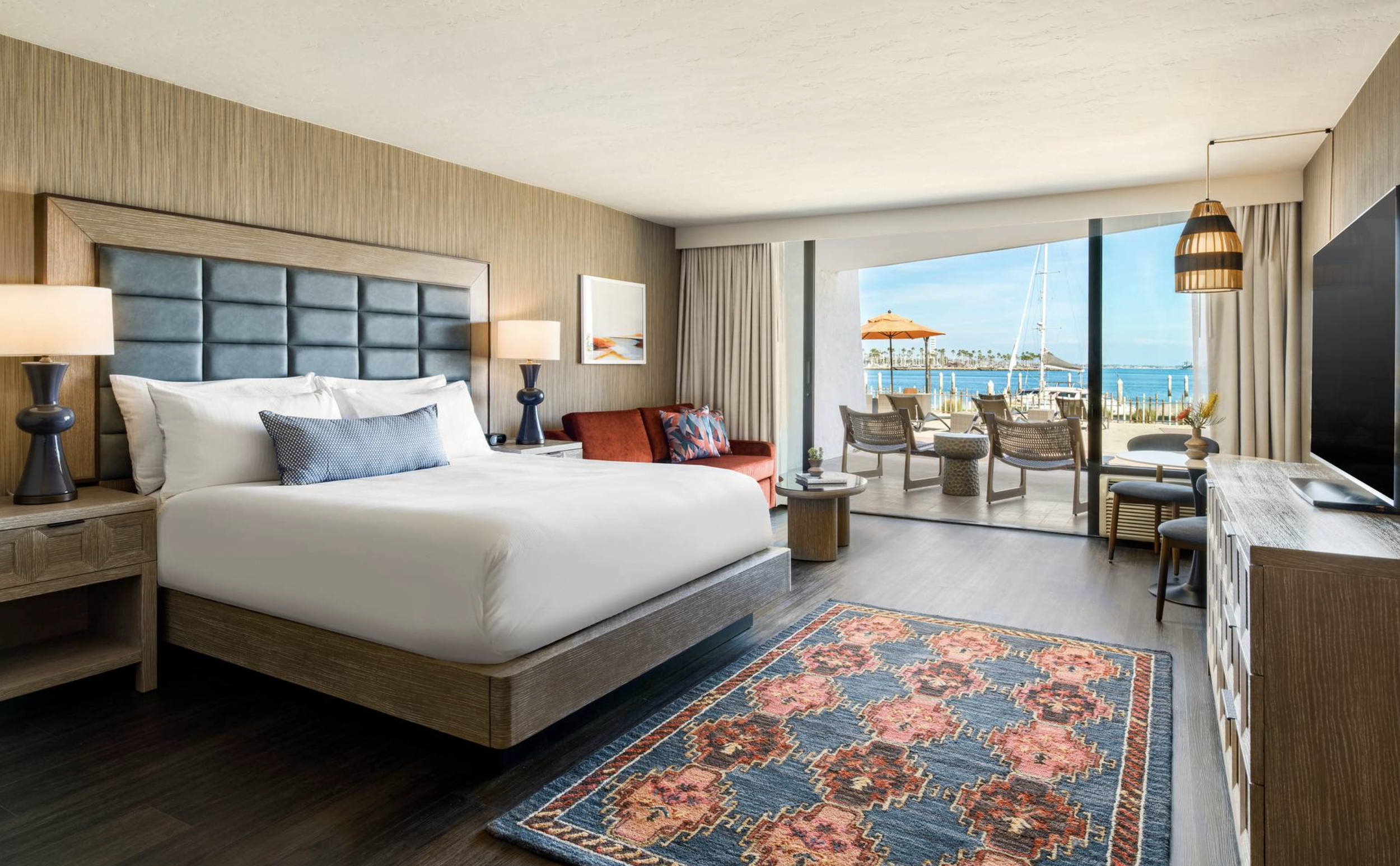 Guest room 1.png
