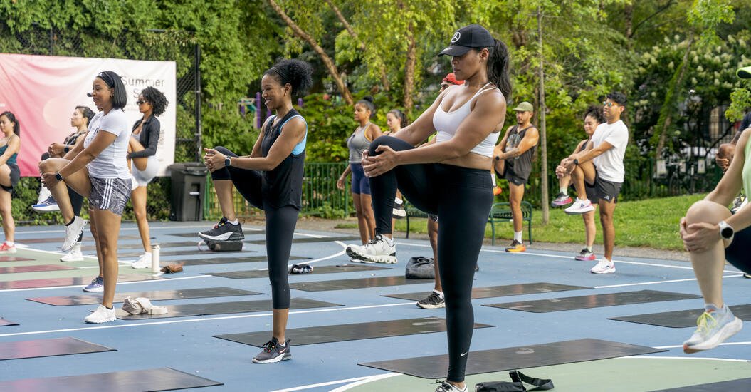 HIIT CLASSES WITH LULULEMON, NYC