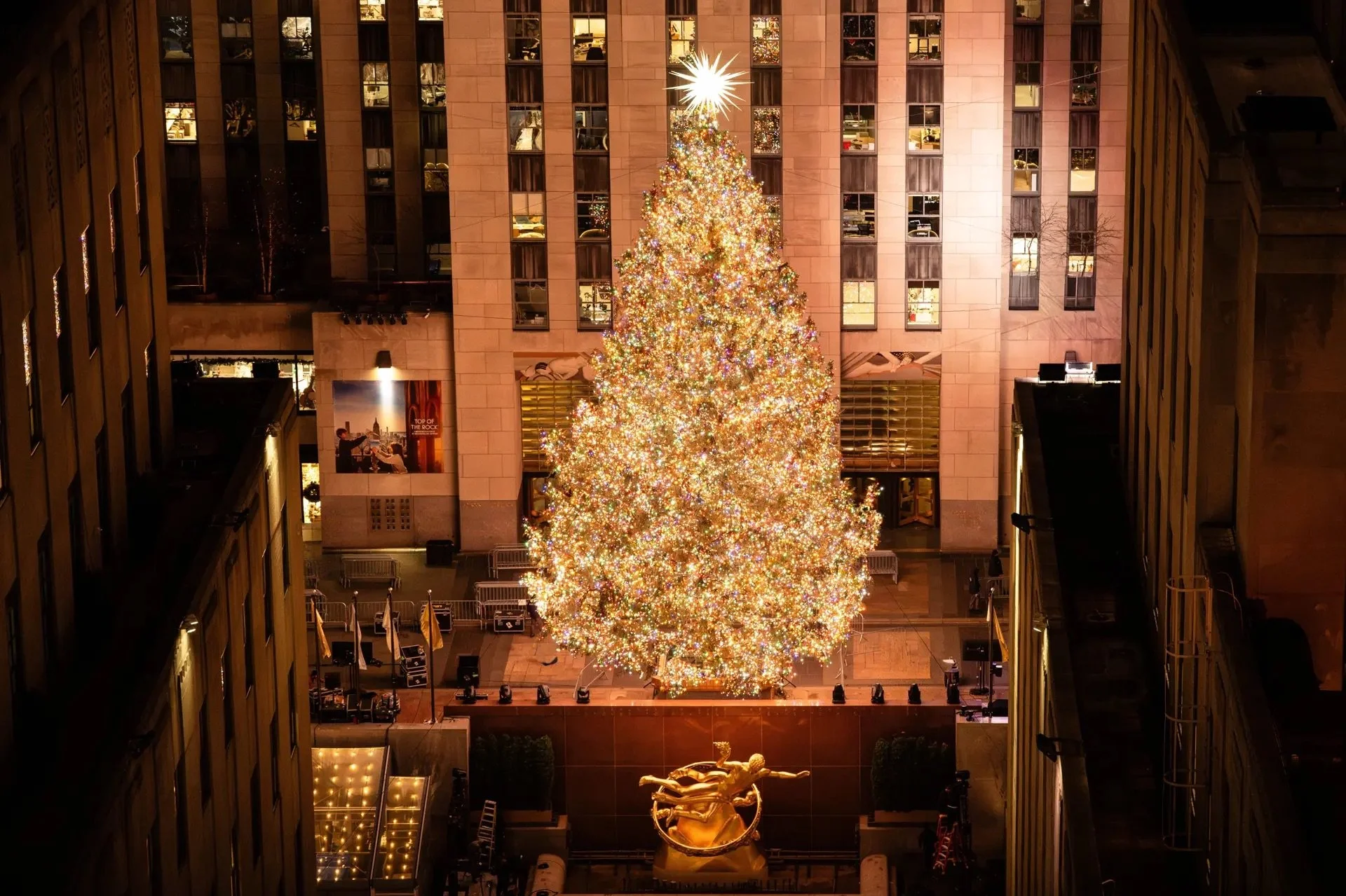 THE RINK AT ROCKEFELLER CENTER 2026, NYC