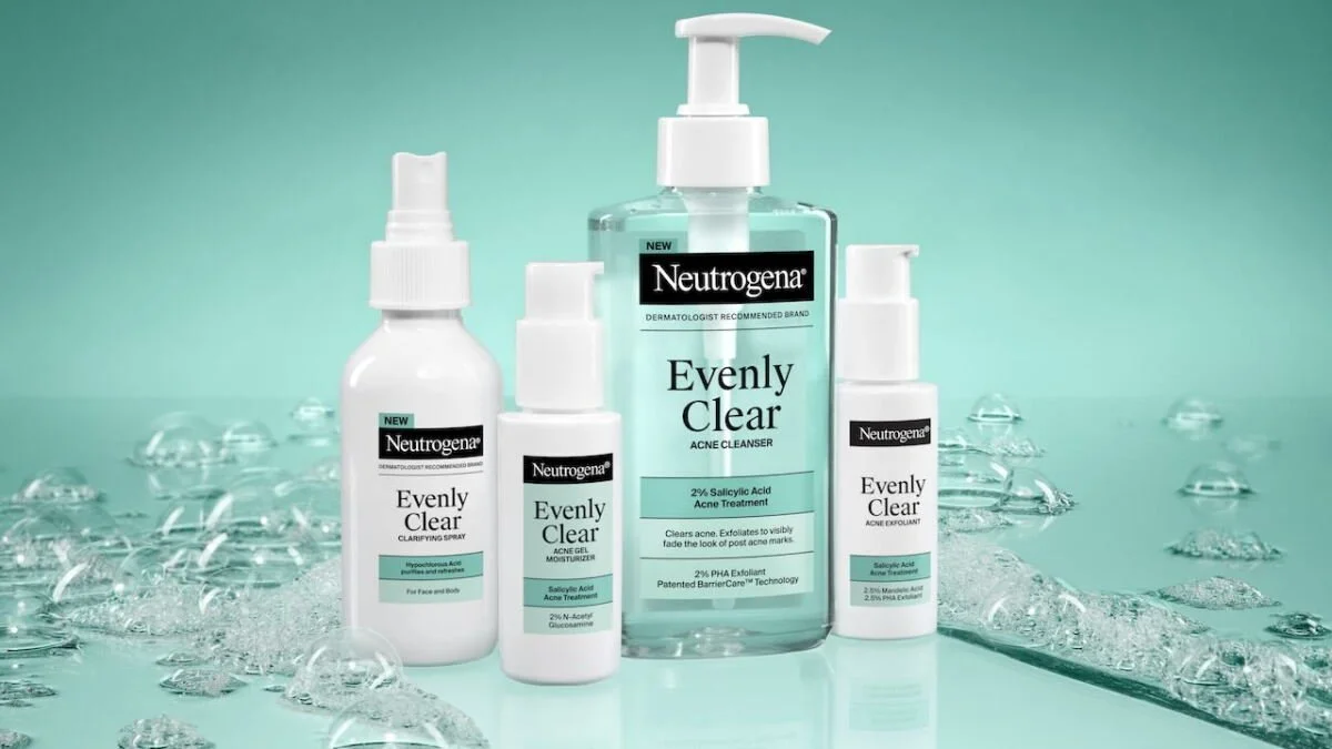 NEUTROGENA CLEAR SKIN ON THE GO POP-UP, NYC