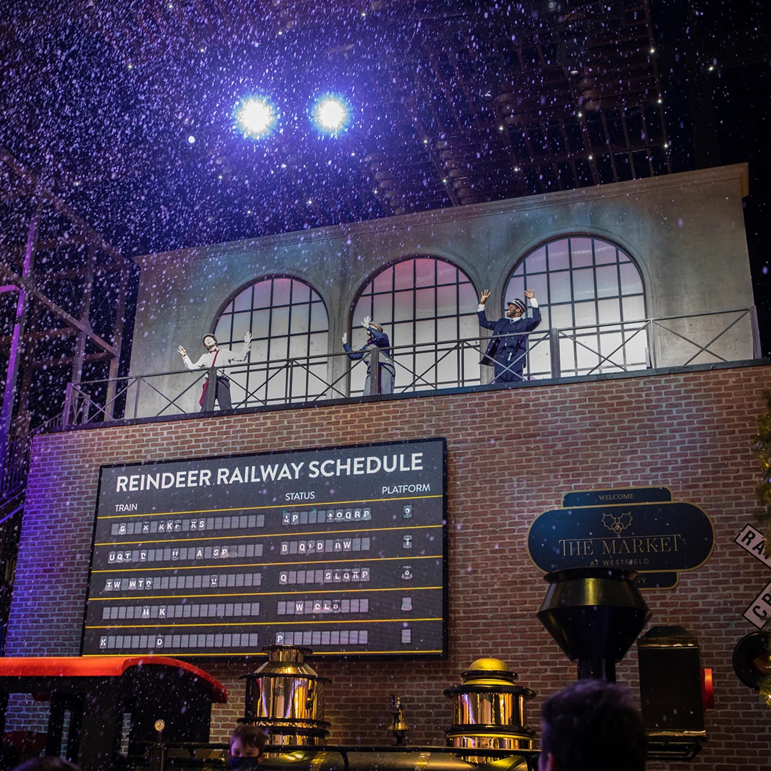 HOLIDAY PERFORMANCES AND SNOWFALL AT WESTFIELD CENTURY CITY, LA