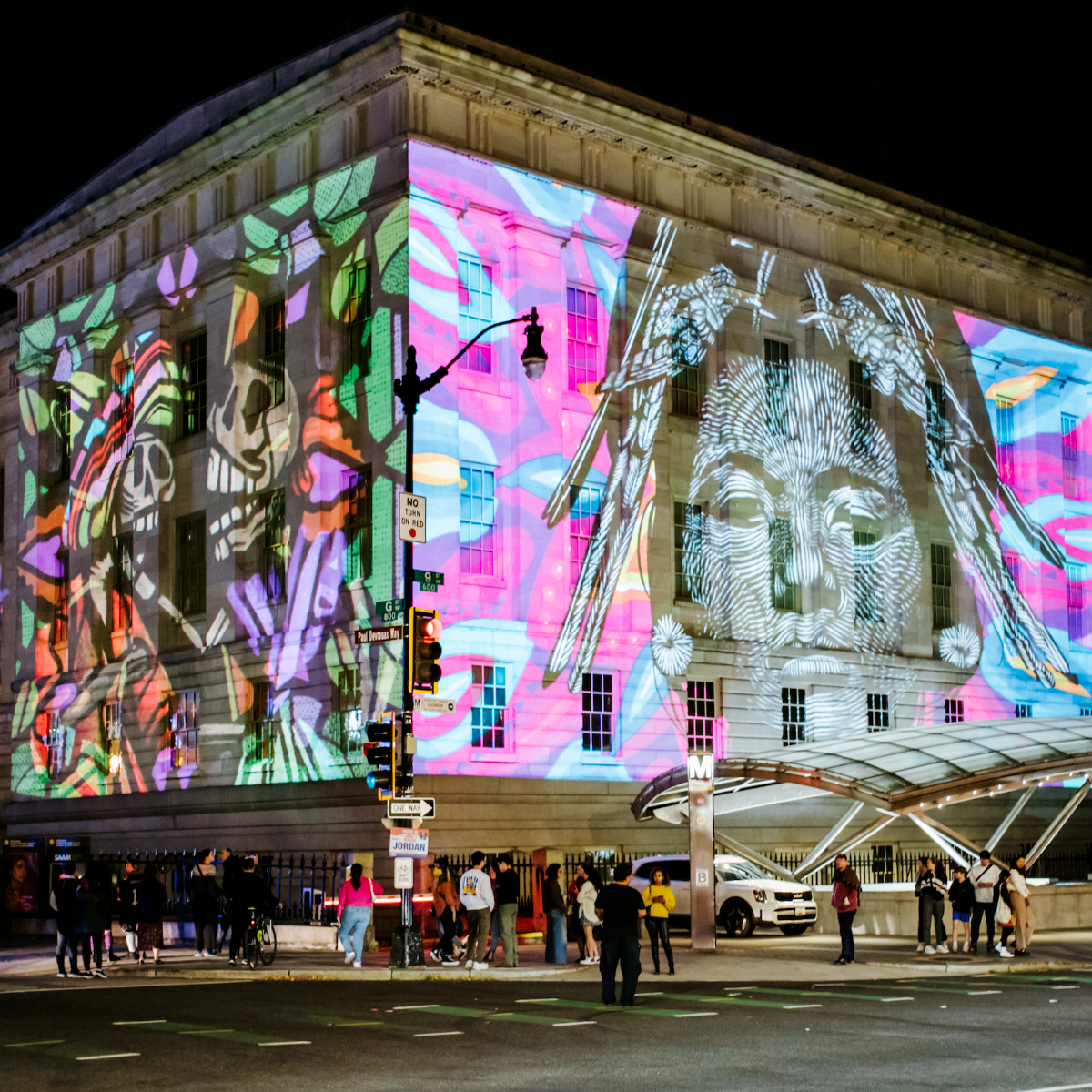 EL DÍA DE LOS MUERTOS FESTIVAL AT THE NATIONAL PORTRAIT GALLERY, DC