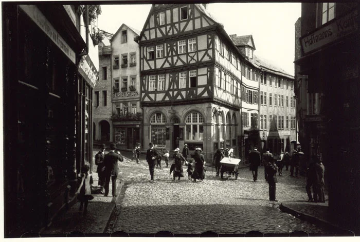 Original Photograph of the Eisenmarkt taken with the Ur-Leica by Oskar Barnack
