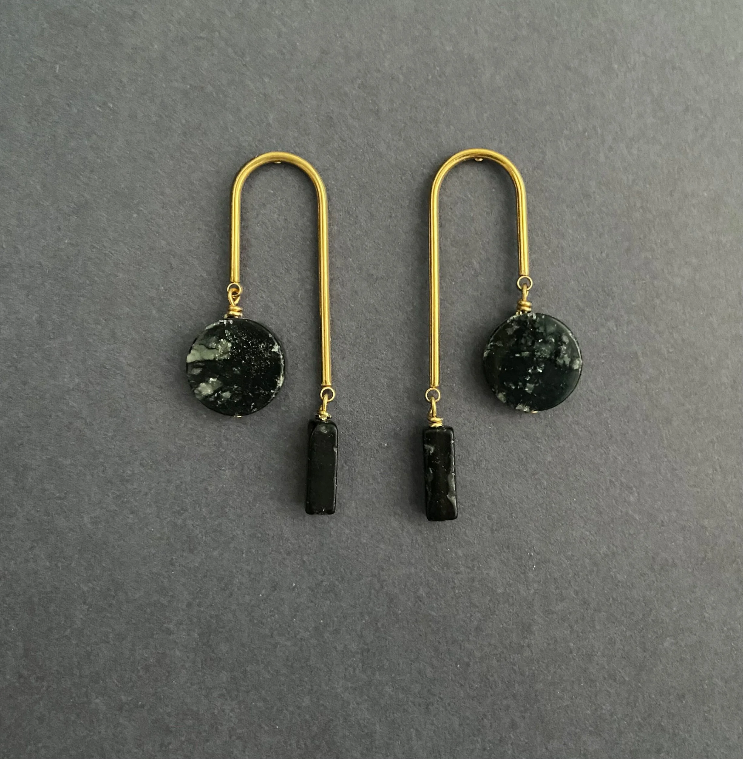 088457AD-FFB4-4A9F-8561-378CAC706FA2