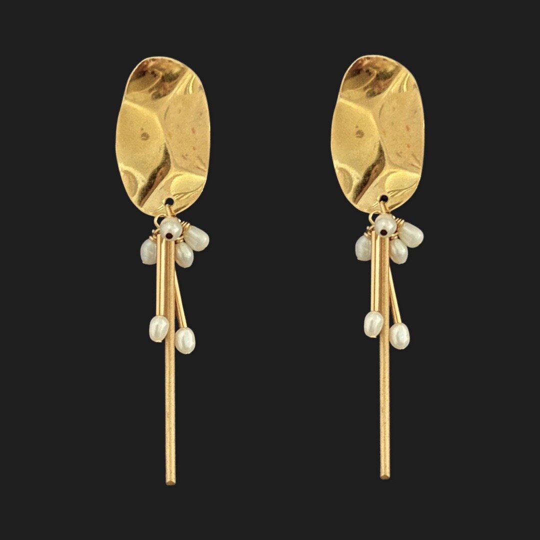 5730004E-9034-4933-BD8B-EBB6F22B0AD6