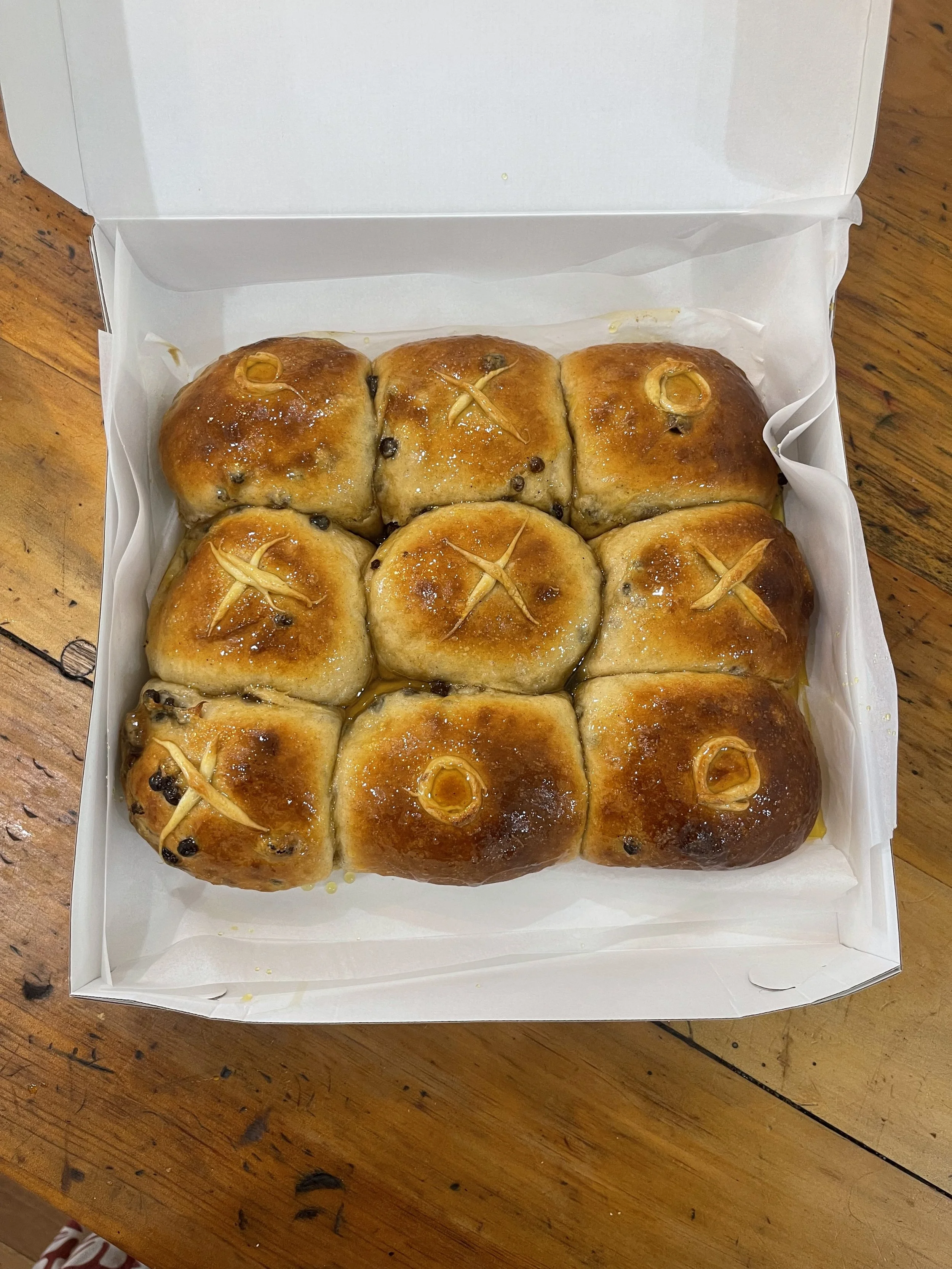 Hot (Noughts & Crosses) Buns