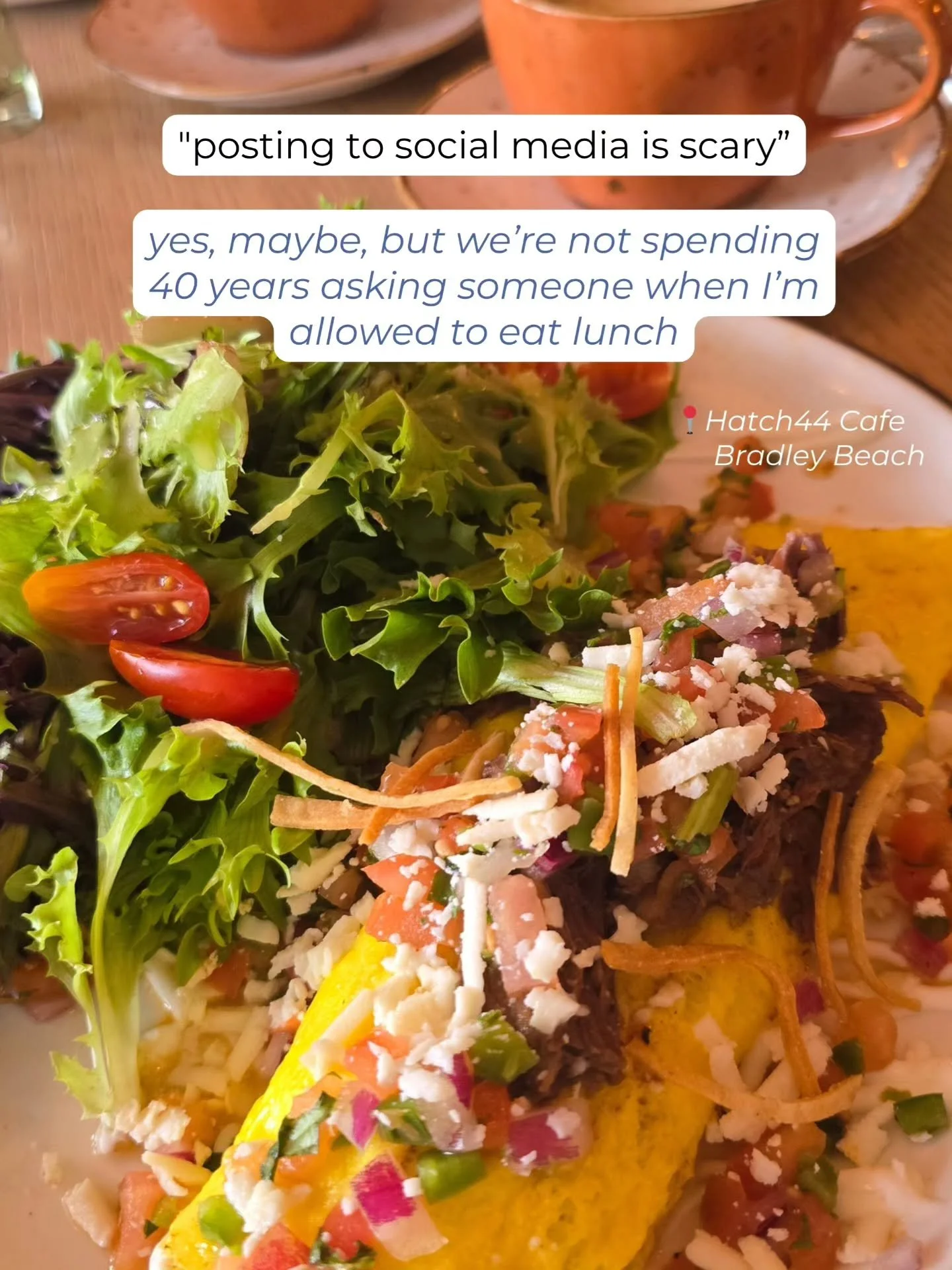 You're sitting at your desk, eating lunch at a time someone else decided, thinking about the business idea you haven't launched yet.

We see you. DM us. 😂

#SocialMediaManagement #SmallBusinessMarketing #SocialStamina