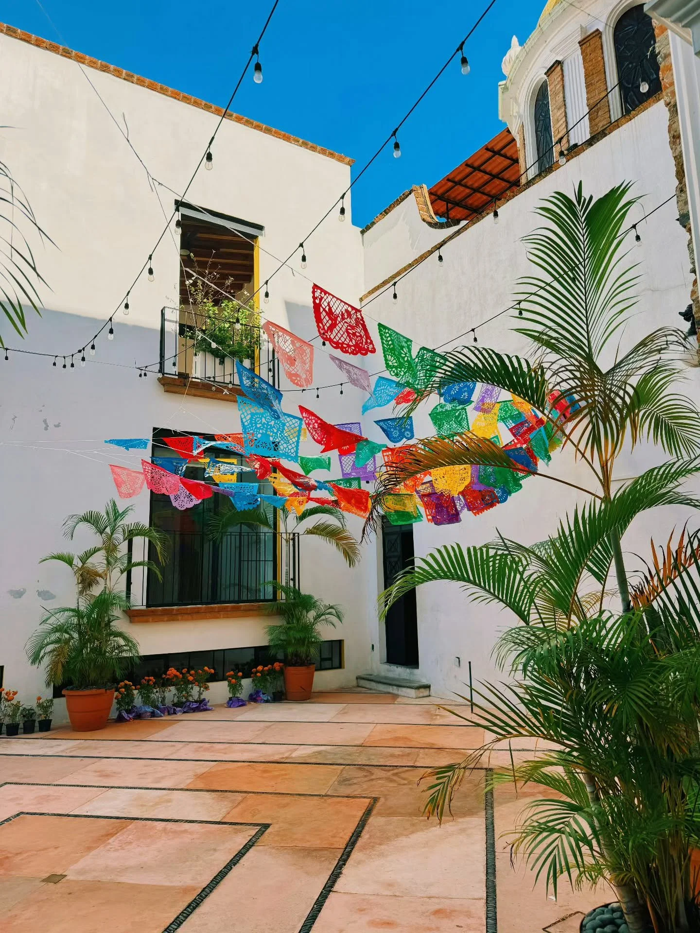 Feliz Cinco de Mayo 🎉

Today we honor the Battle of Puebla and the spirit of a community that refused to quit. In 1862, Mexican forces triumphed over a far larger French army and turned that moment into a lasting symbol of strength, pride, and unity