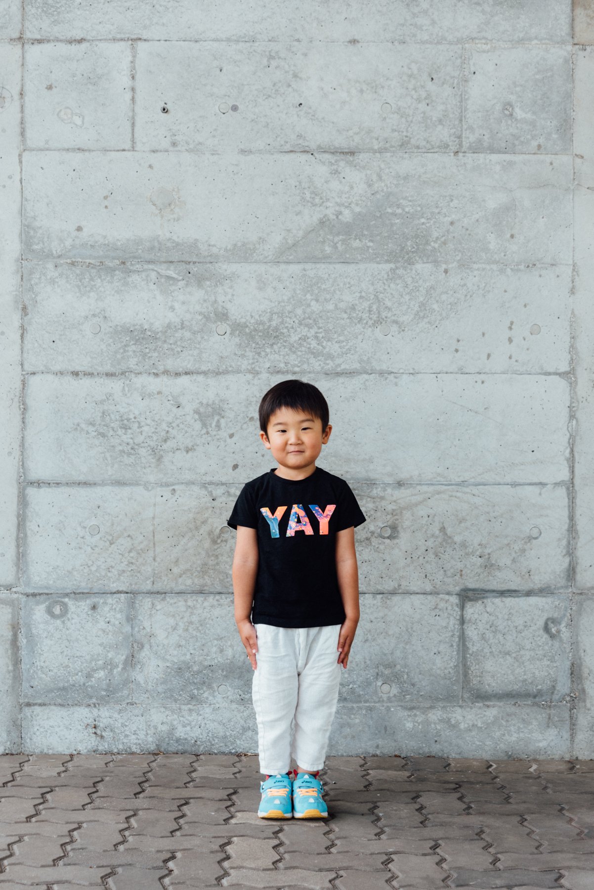  T-shirt:  100% COTTON   Pants:  100% LINEN   “They are favorites that he wore a lot last summer. He couldn't wear them any longer in no time. They are still beautiful and I plan to transfer them to my friend's child." (Mother)    Tシャツ： 綿　100%  パンツ： 