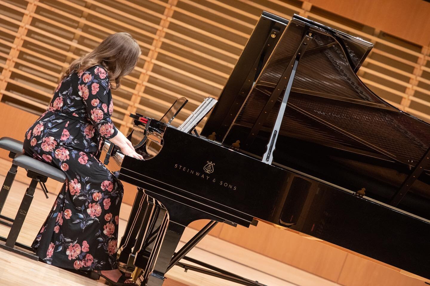 Had a wonderful time this weekend performing #brahms at the Piano Gala @easternctstateuniv 🎹
&mdash;&mdash;
Proud to share a stage with my fabulous @musicateasternct colleagues 🎶
&mdash;&mdash;
Photo credit: Thomas Hurlbut 📸 
&mdash;&mdash;

#pian