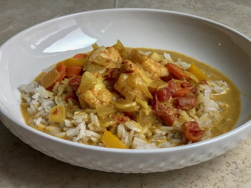 coconut curry shrimp — the curlie cook