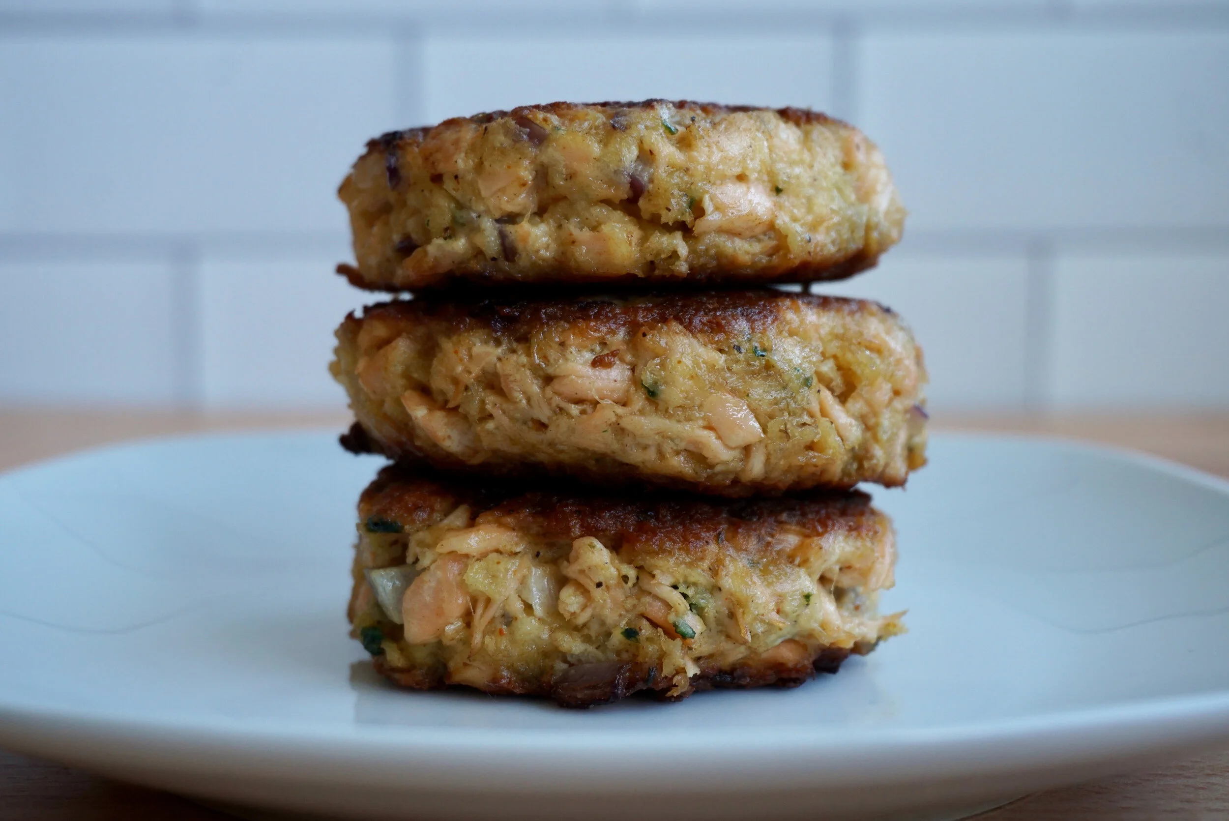 fresh salmon cakes